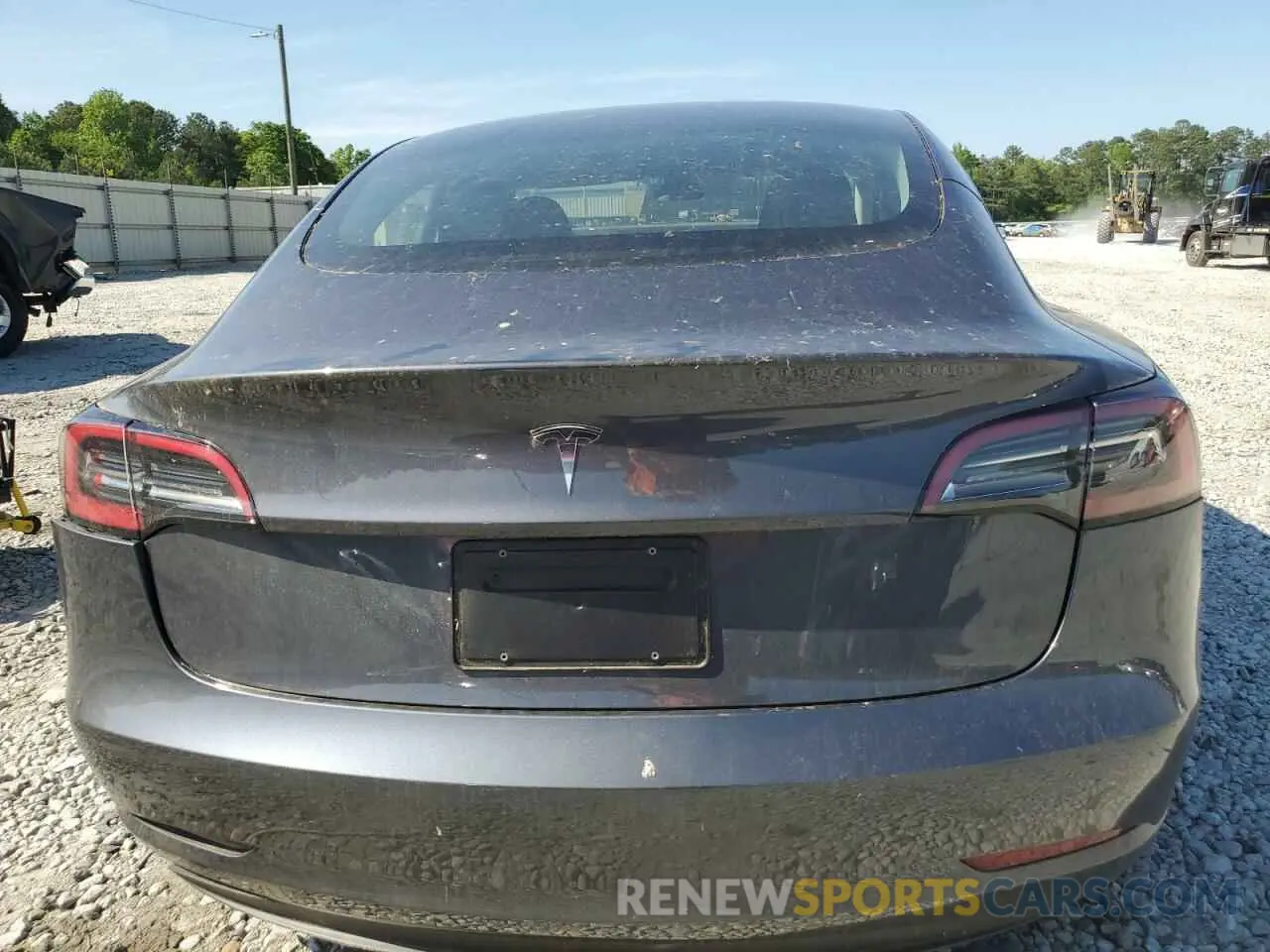6 Photograph of a damaged car 5YJ3E1EA2PF705755 TESLA MODEL 3 2023