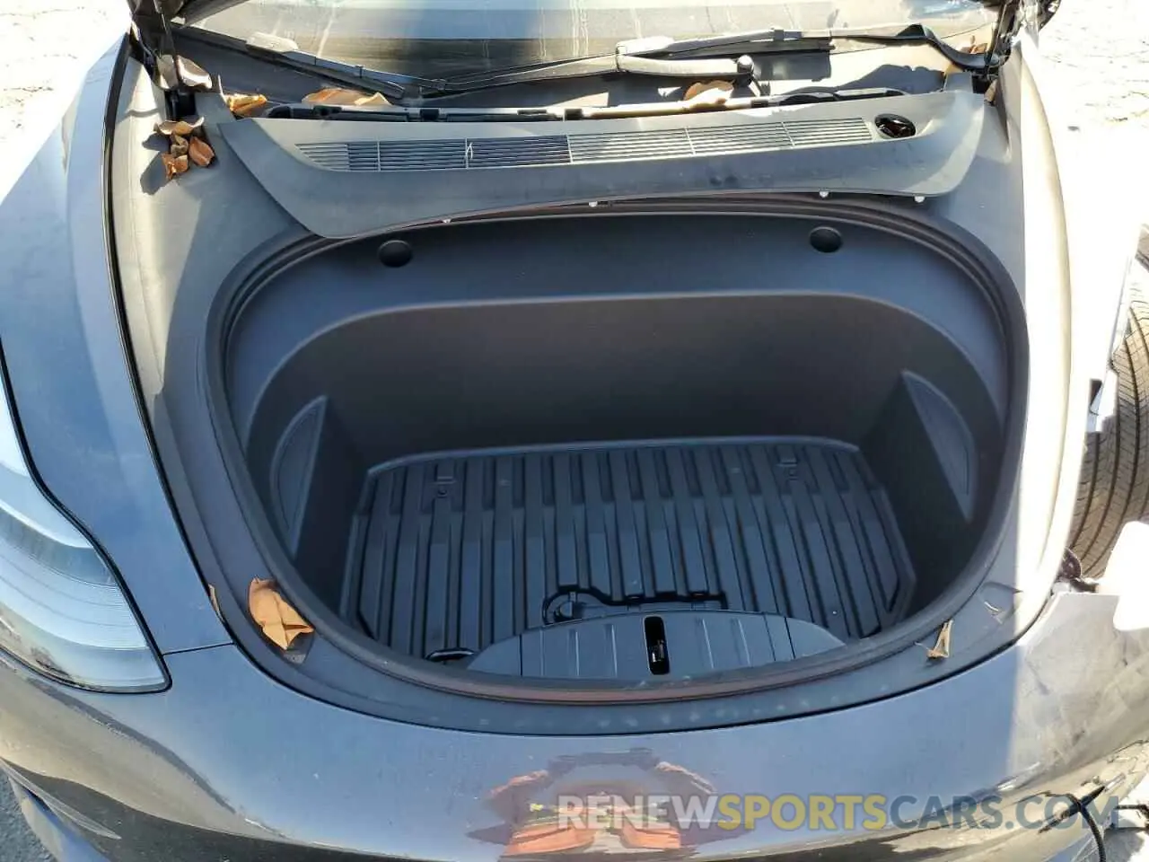 11 Photograph of a damaged car 5YJ3E1EA2PF710468 TESLA MODEL 3 2023