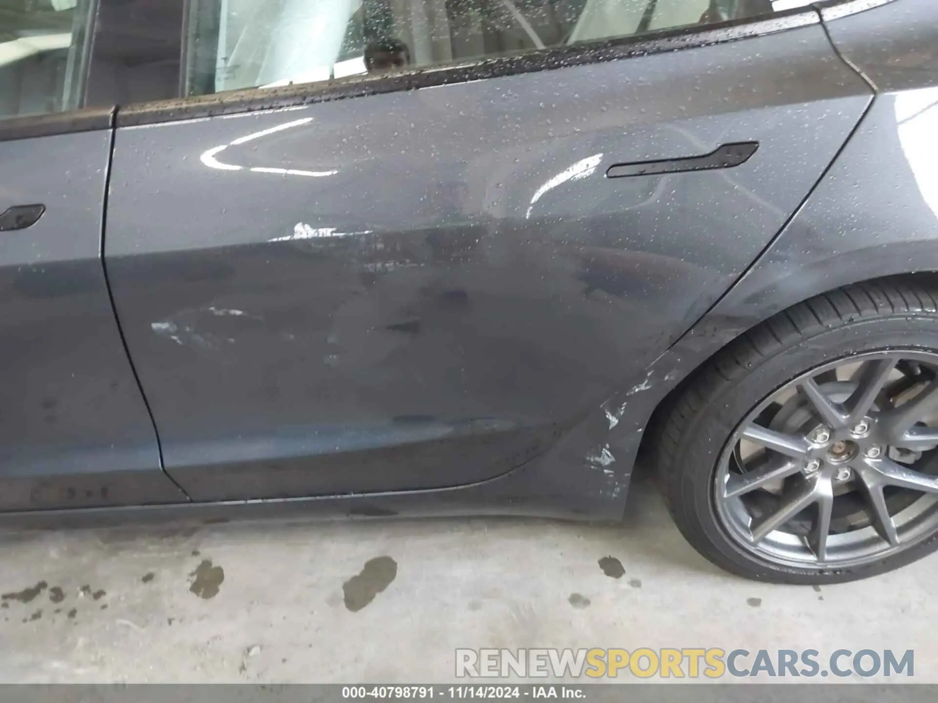 6 Photograph of a damaged car 5YJ3E1EA3PF382686 TESLA MODEL 3 2023