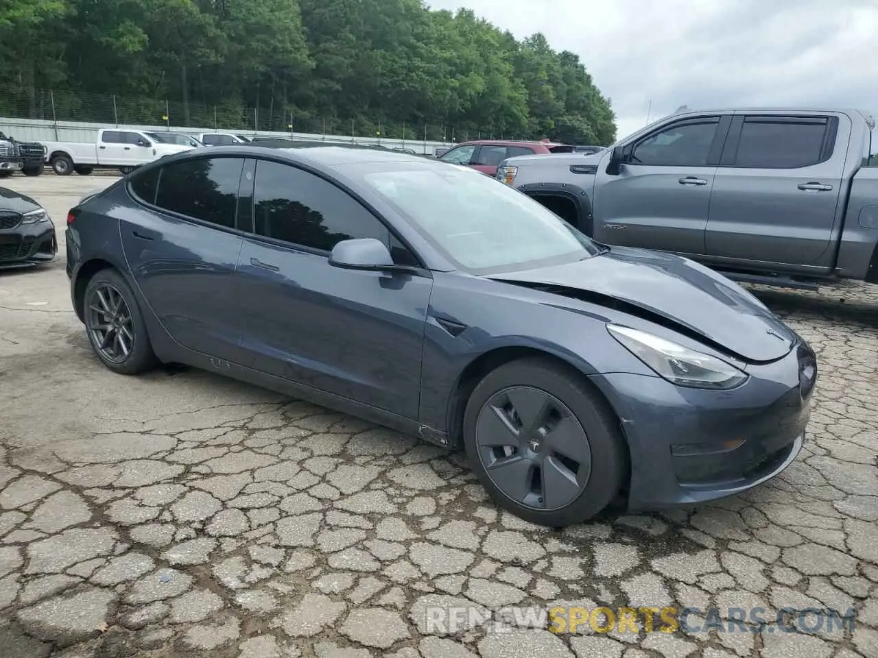 4 Photograph of a damaged car 5YJ3E1EA3PF395258 TESLA MODEL 3 2023