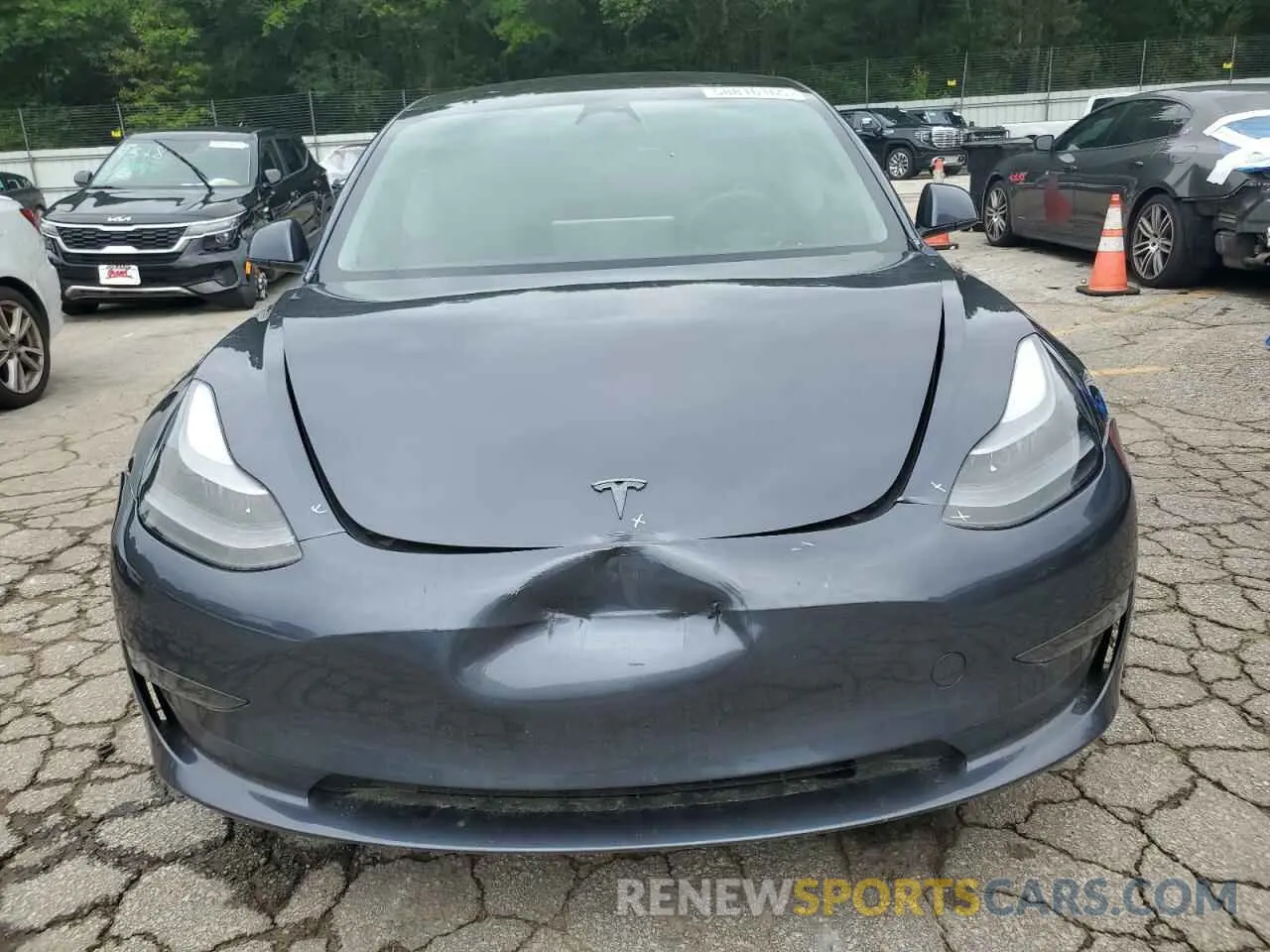 5 Photograph of a damaged car 5YJ3E1EA3PF395258 TESLA MODEL 3 2023