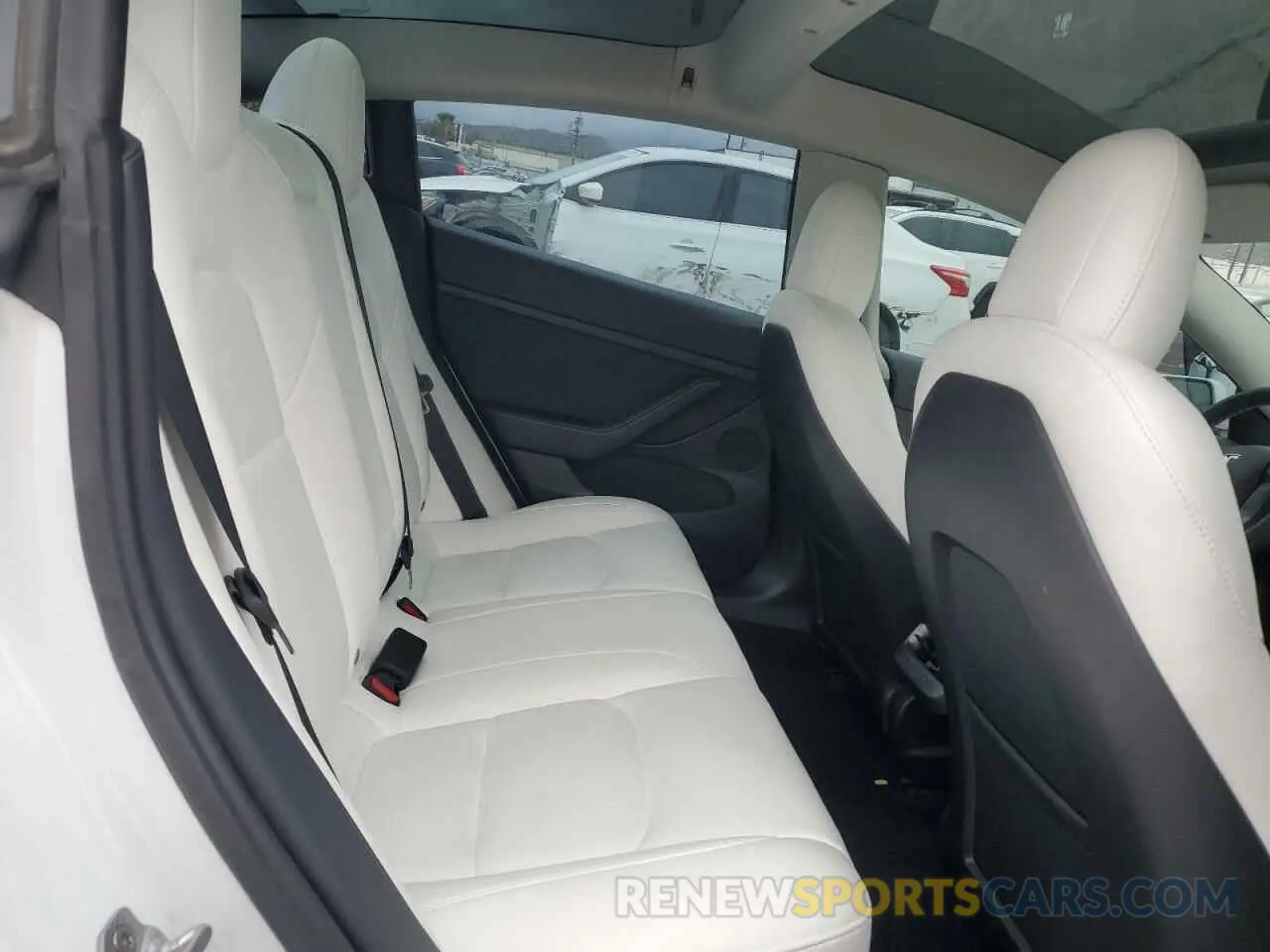 10 Photograph of a damaged car 5YJ3E1EA3PF427285 TESLA MODEL 3 2023