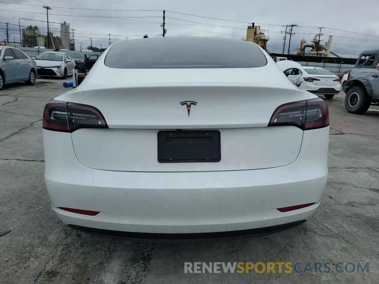 6 Photograph of a damaged car 5YJ3E1EA3PF427285 TESLA MODEL 3 2023