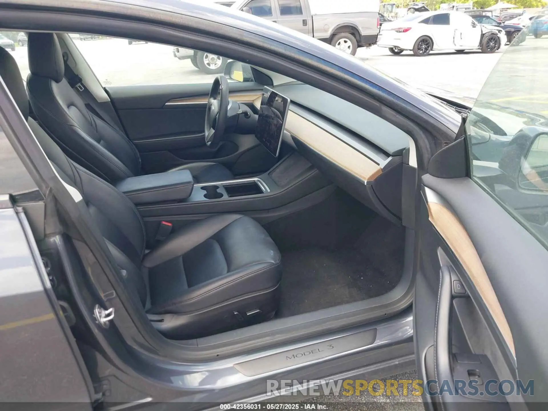 5 Photograph of a damaged car 5YJ3E1EA3PF435158 TESLA MODEL 3 2023