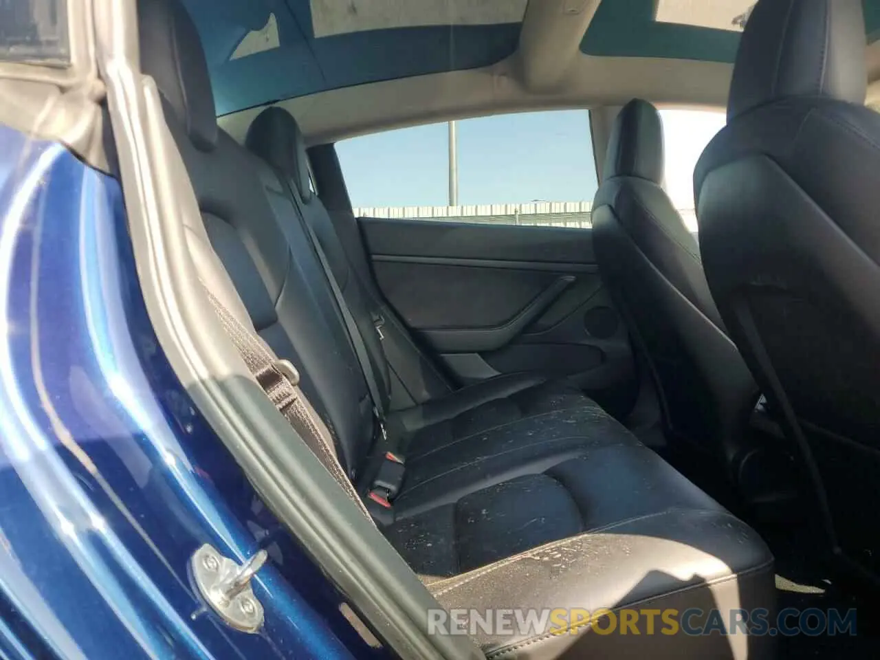 10 Photograph of a damaged car 5YJ3E1EA3PF436083 TESLA MODEL 3 2023