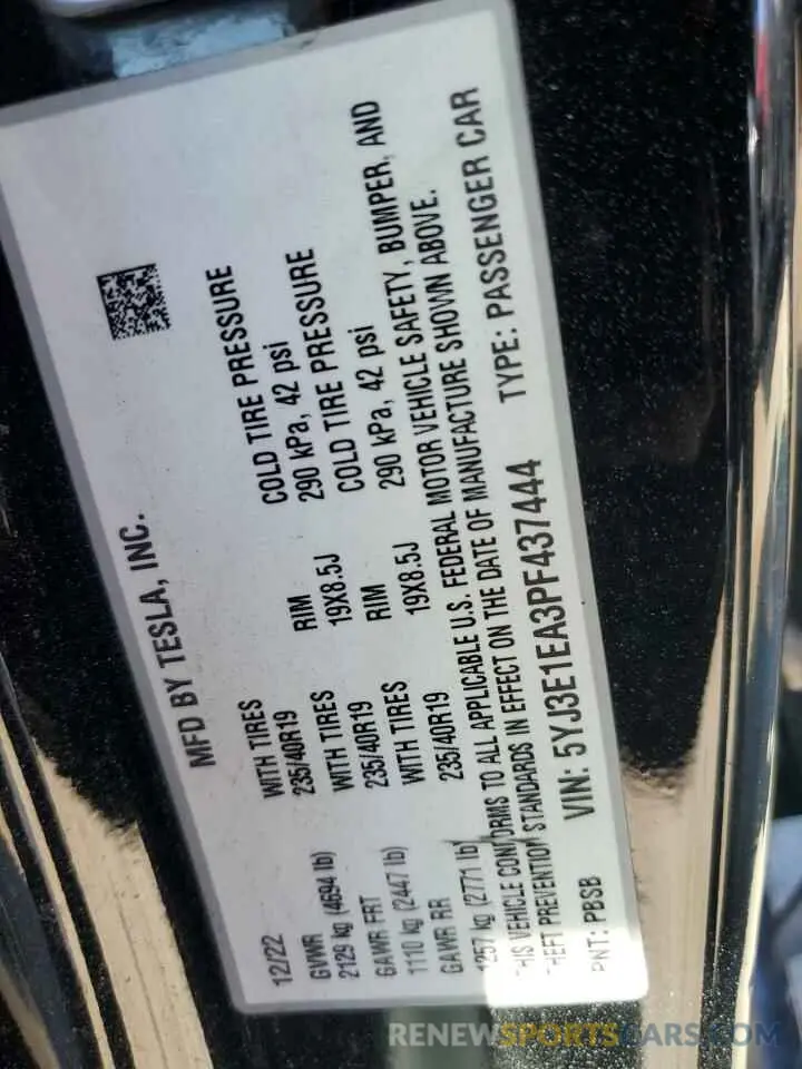 12 Photograph of a damaged car 5YJ3E1EA3PF437444 TESLA MODEL 3 2023