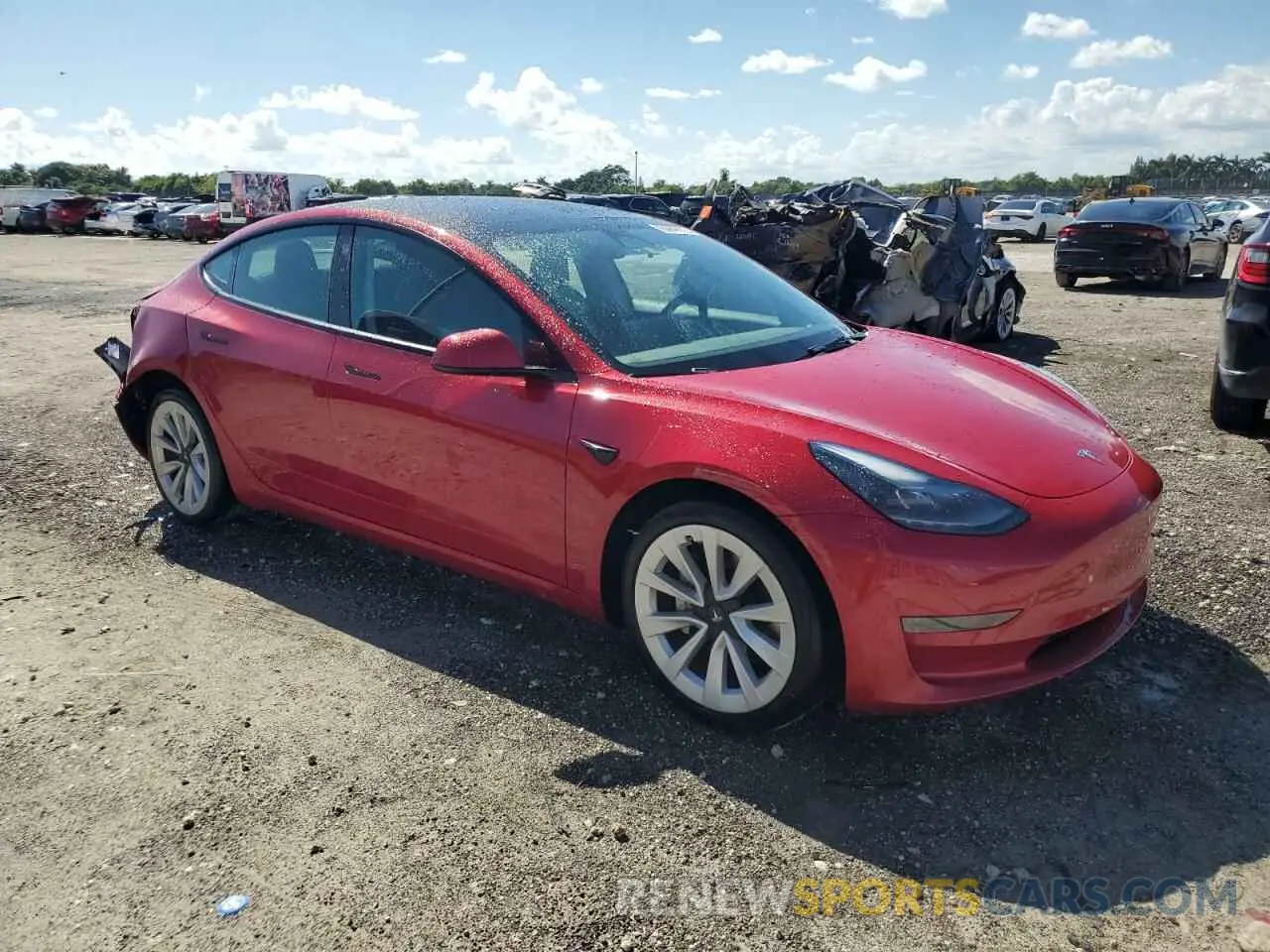 4 Photograph of a damaged car 5YJ3E1EA3PF454566 TESLA MODEL 3 2023
