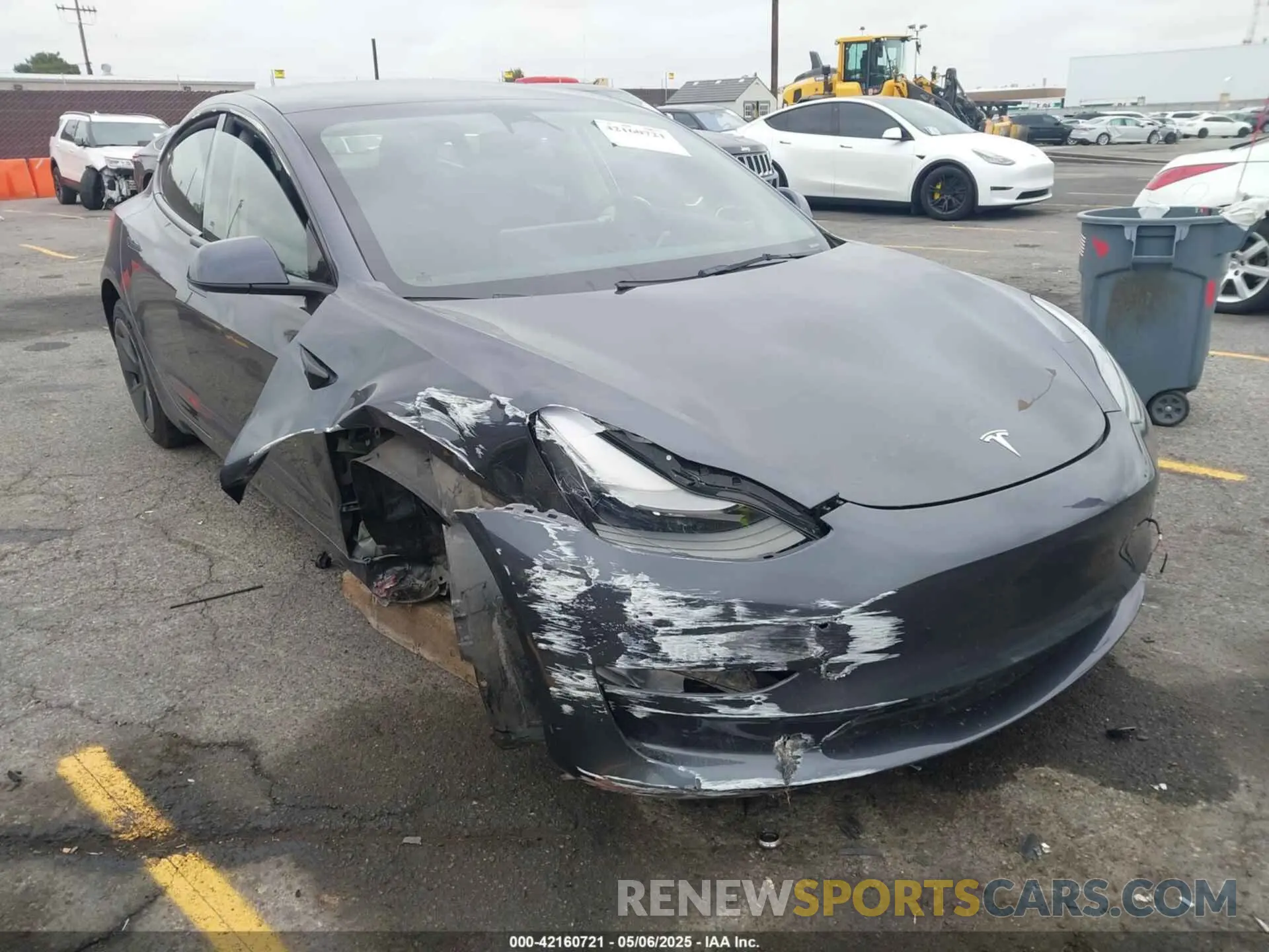 1 Photograph of a damaged car 5YJ3E1EA3PF463686 TESLA MODEL 3 2023