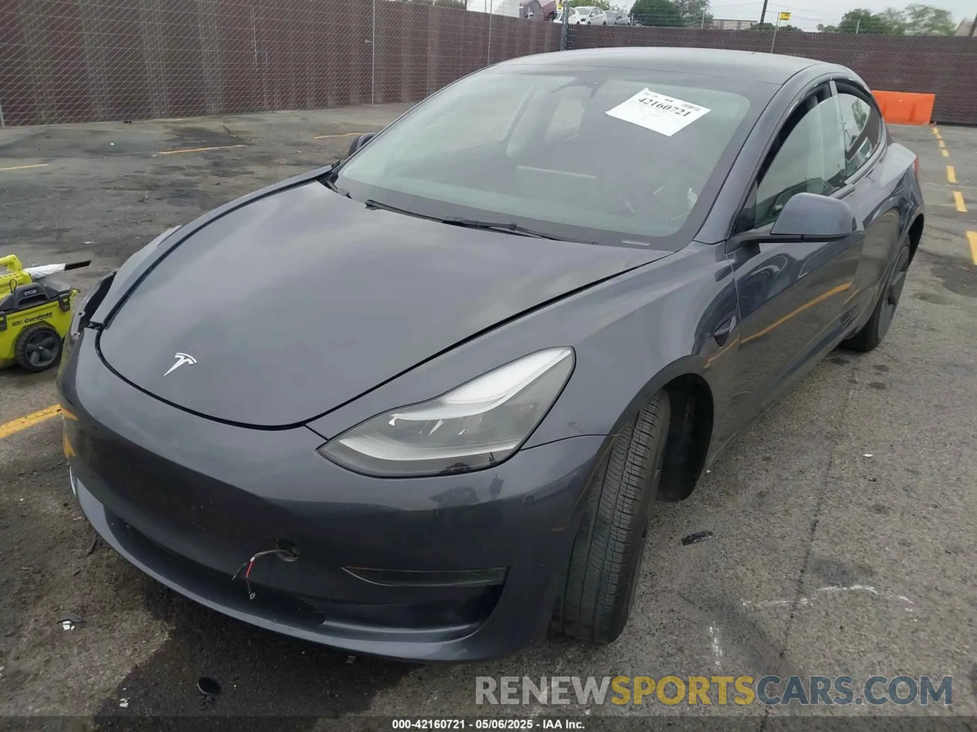 2 Photograph of a damaged car 5YJ3E1EA3PF463686 TESLA MODEL 3 2023