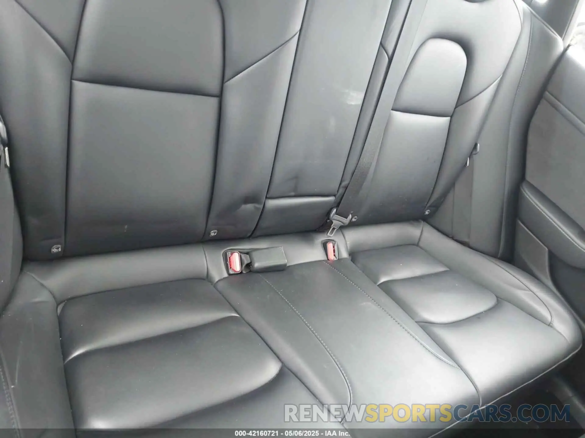 8 Photograph of a damaged car 5YJ3E1EA3PF463686 TESLA MODEL 3 2023