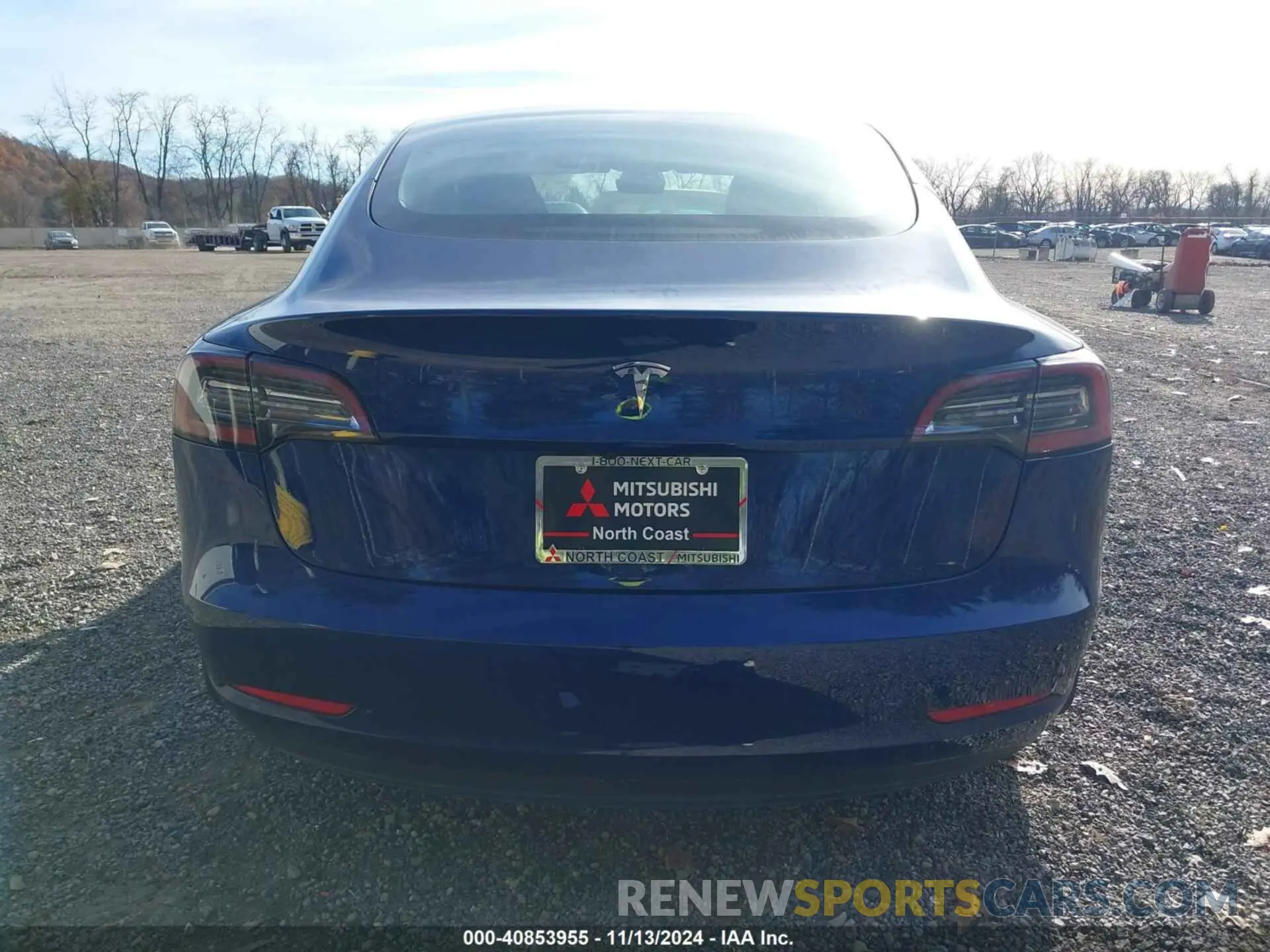 17 Photograph of a damaged car 5YJ3E1EA3PF483310 TESLA MODEL 3 2023