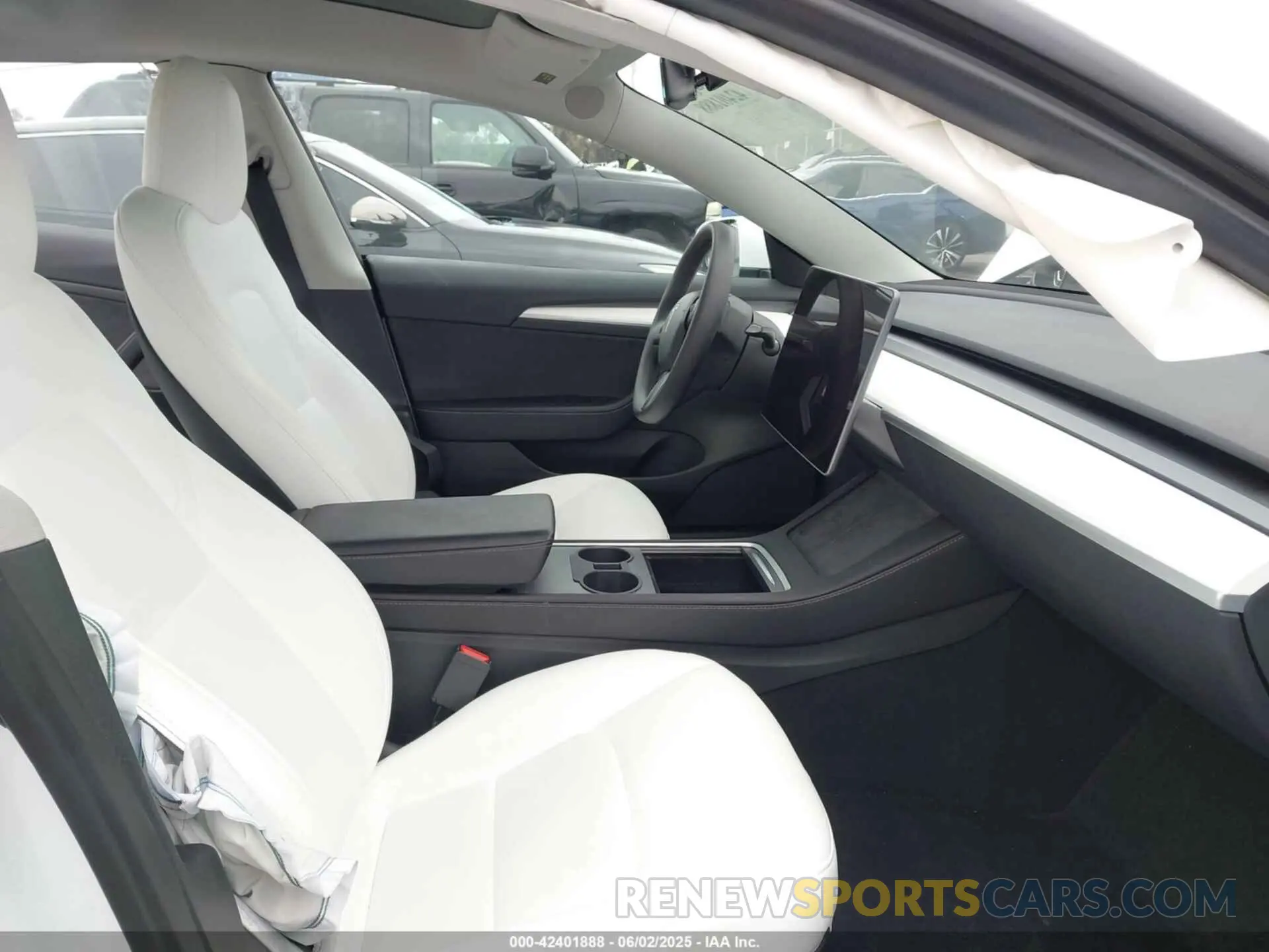 5 Photograph of a damaged car 5YJ3E1EA3PF484277 TESLA MODEL 3 2023