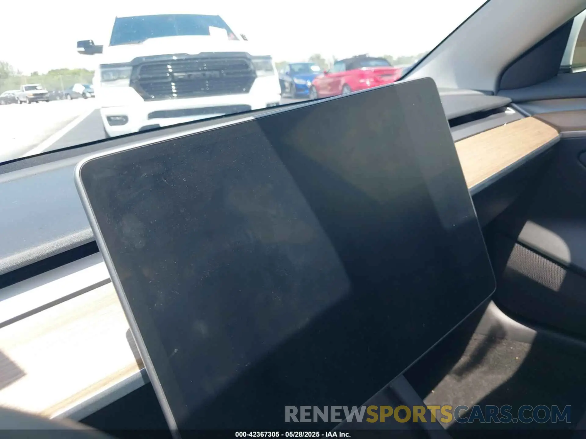 7 Photograph of a damaged car 5YJ3E1EA3PF489477 TESLA MODEL 3 2023