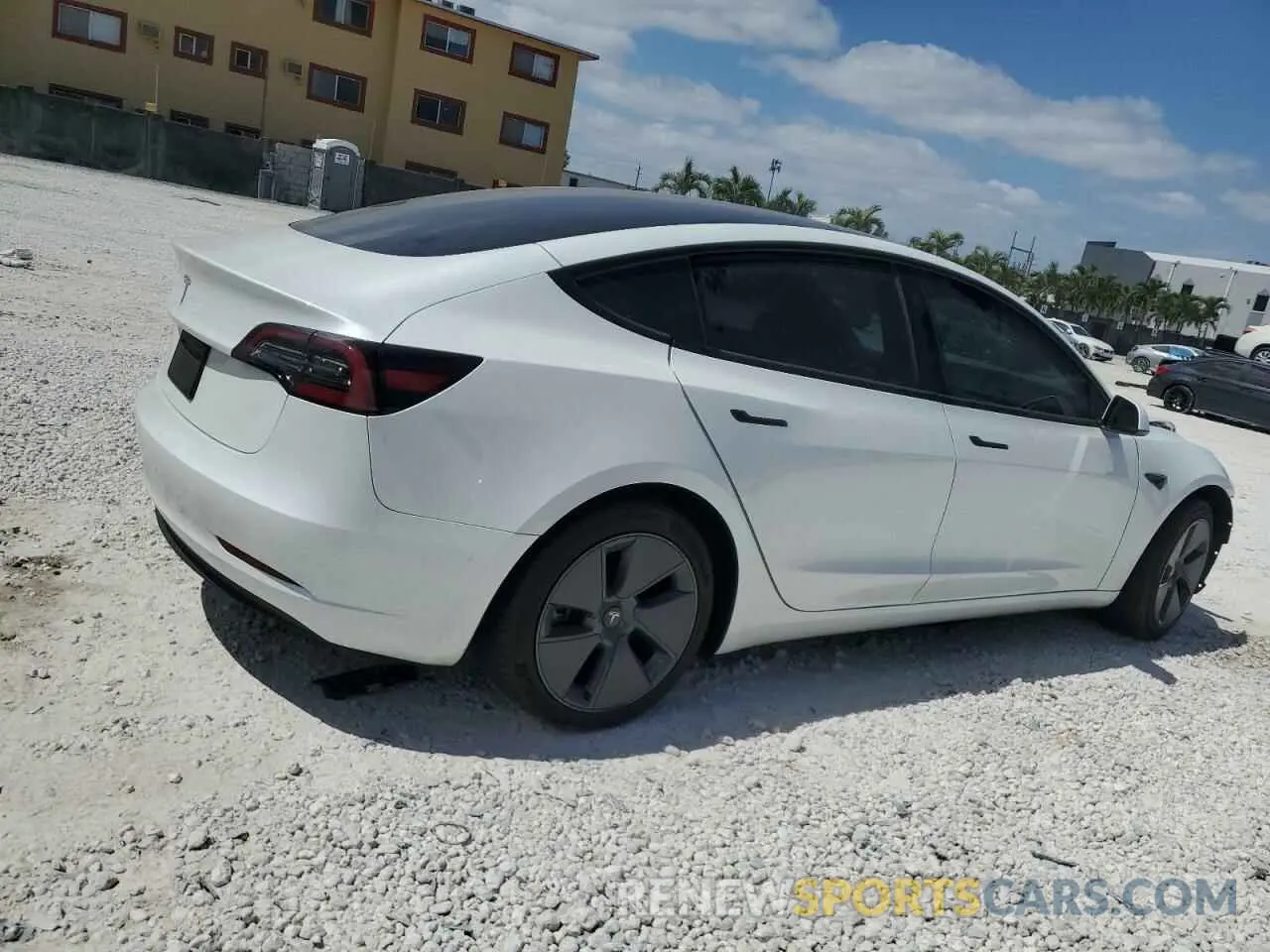 3 Photograph of a damaged car 5YJ3E1EA3PF495778 TESLA MODEL 3 2023