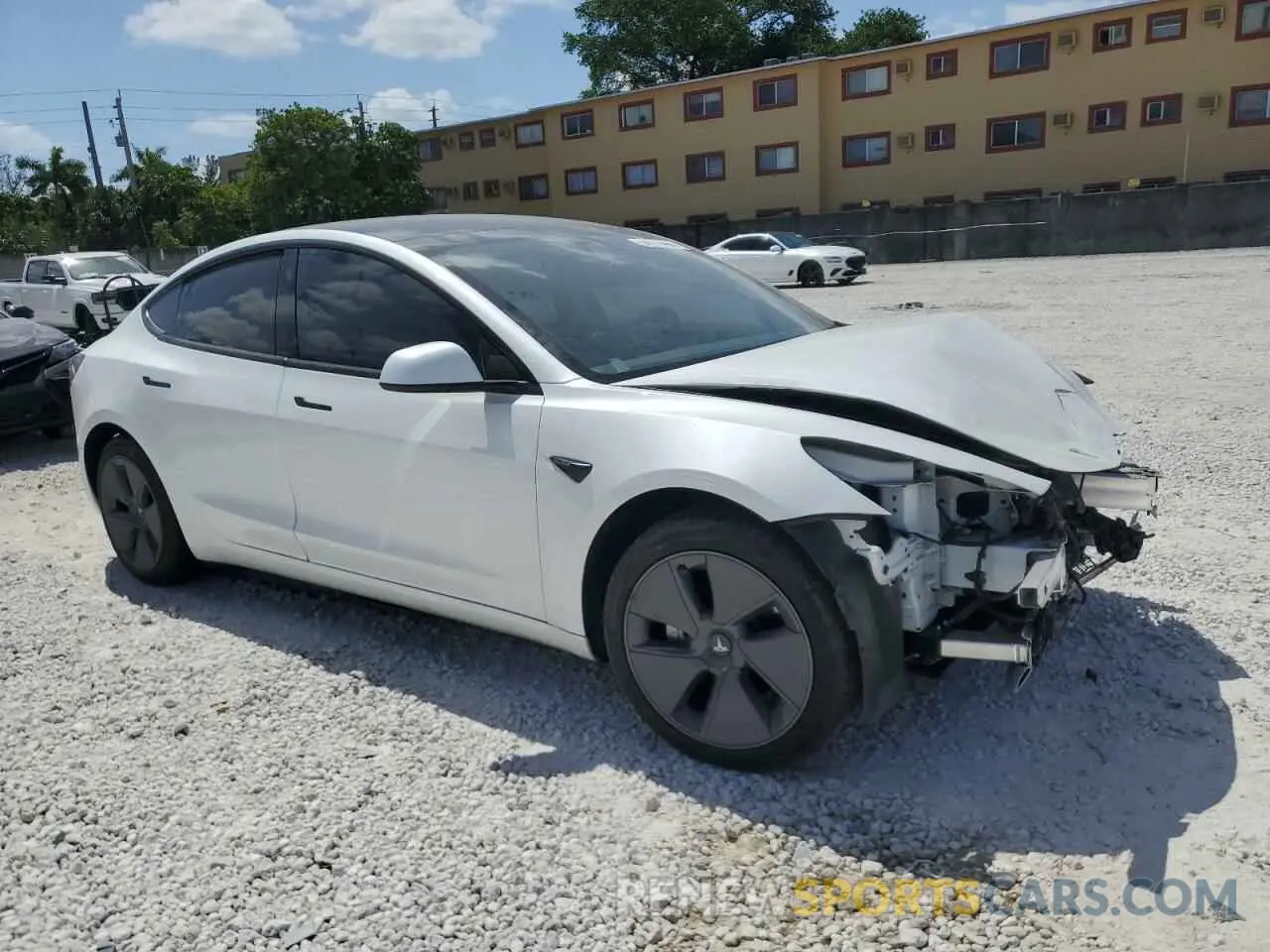 4 Photograph of a damaged car 5YJ3E1EA3PF495778 TESLA MODEL 3 2023