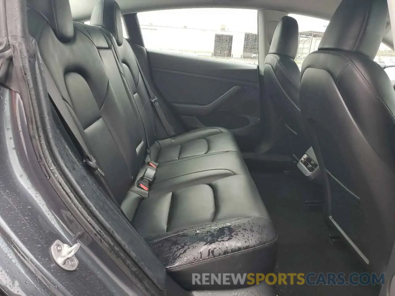 10 Photograph of a damaged car 5YJ3E1EA3PF502163 TESLA MODEL 3 2023