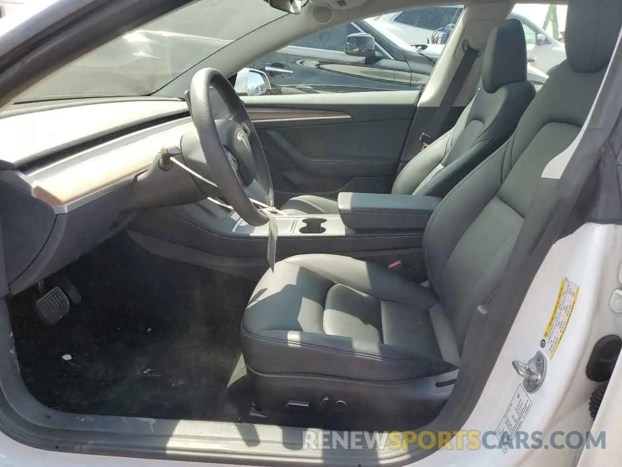 7 Photograph of a damaged car 5YJ3E1EA3PF505354 TESLA MODEL 3 2023