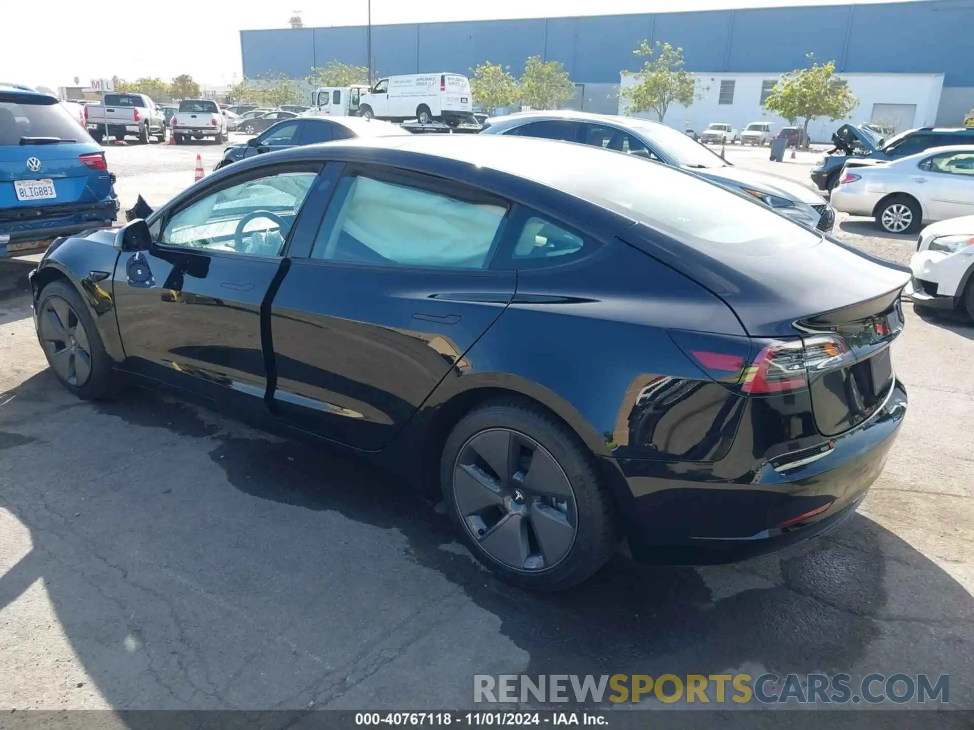 3 Photograph of a damaged car 5YJ3E1EA3PF518766 TESLA MODEL 3 2023