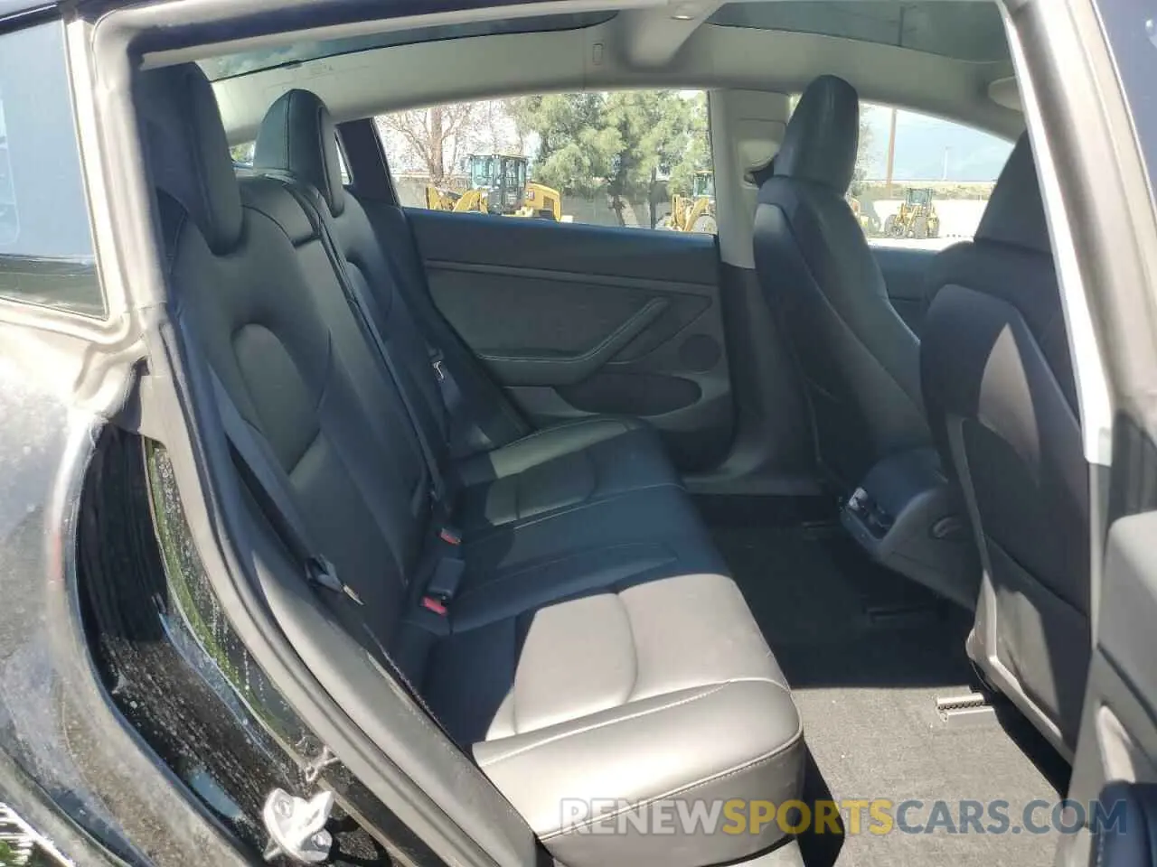 10 Photograph of a damaged car 5YJ3E1EA3PF546048 TESLA MODEL 3 2023