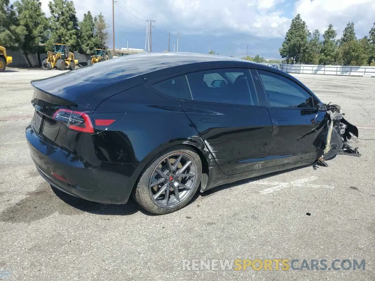 3 Photograph of a damaged car 5YJ3E1EA3PF546048 TESLA MODEL 3 2023