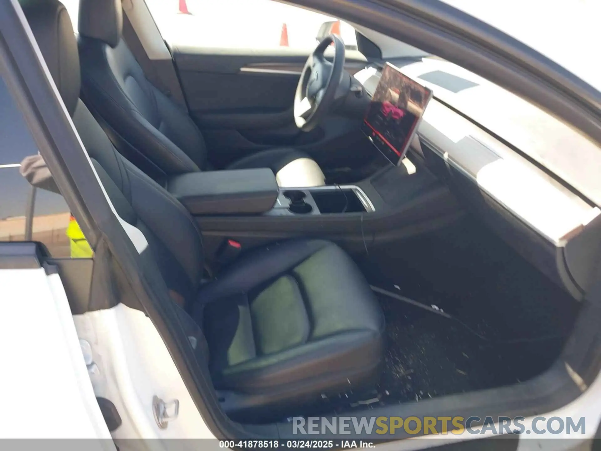 5 Photograph of a damaged car 5YJ3E1EA3PF546518 TESLA MODEL 3 2023