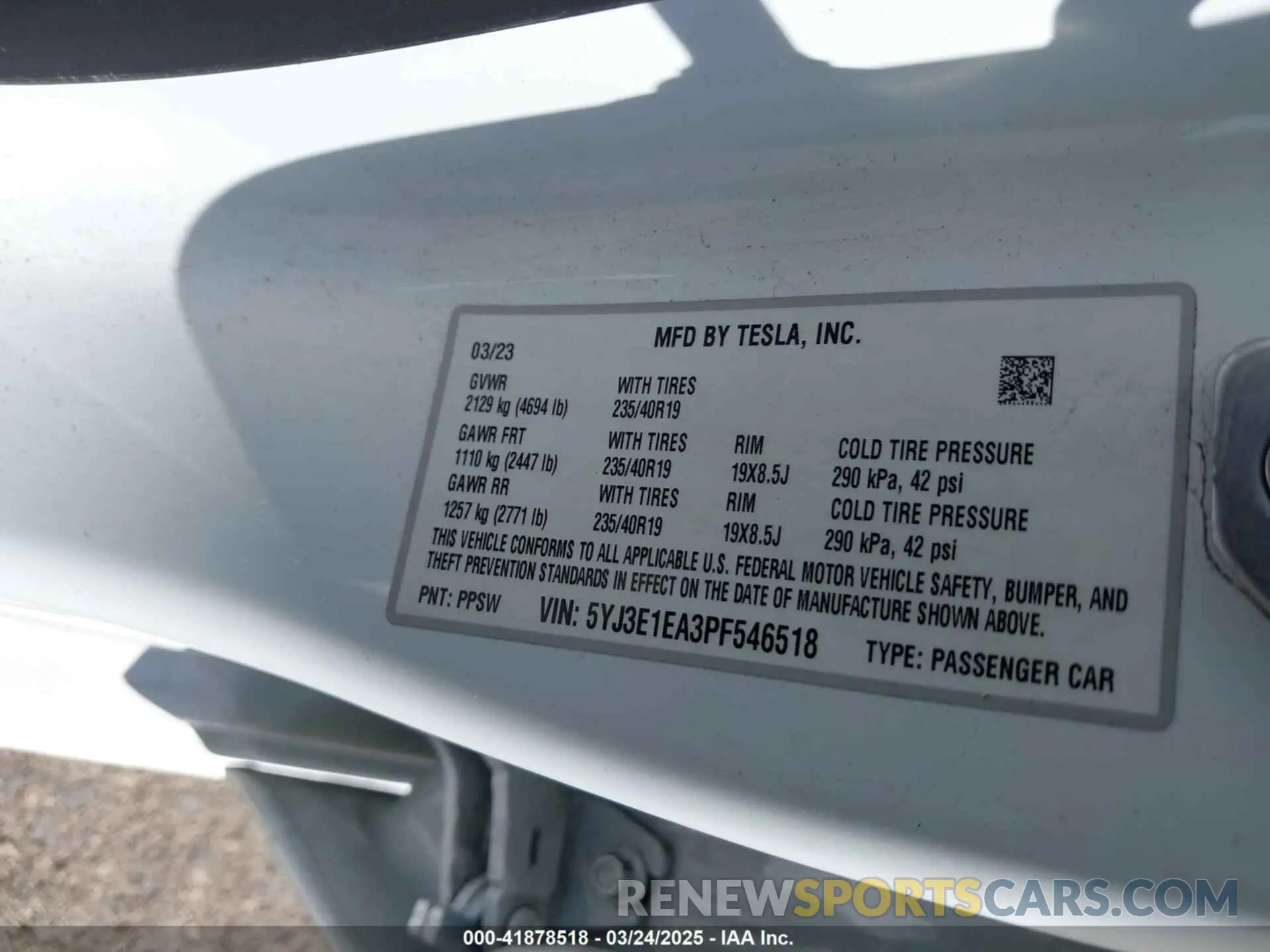 9 Photograph of a damaged car 5YJ3E1EA3PF546518 TESLA MODEL 3 2023