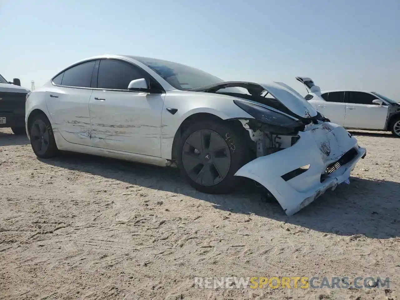 4 Photograph of a damaged car 5YJ3E1EA3PF550021 TESLA MODEL 3 2023