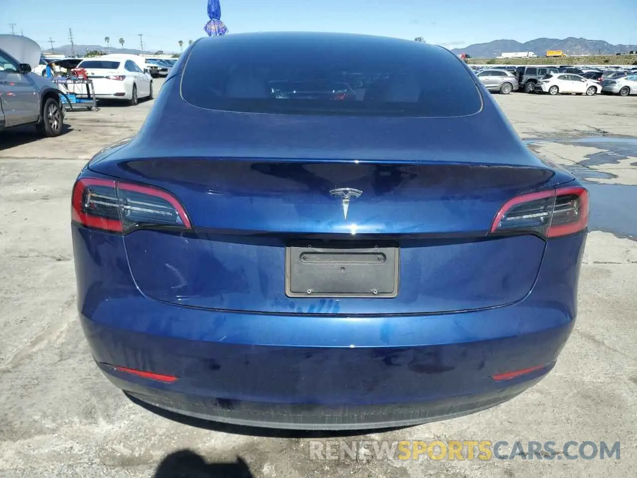 6 Photograph of a damaged car 5YJ3E1EA3PF552397 TESLA MODEL 3 2023