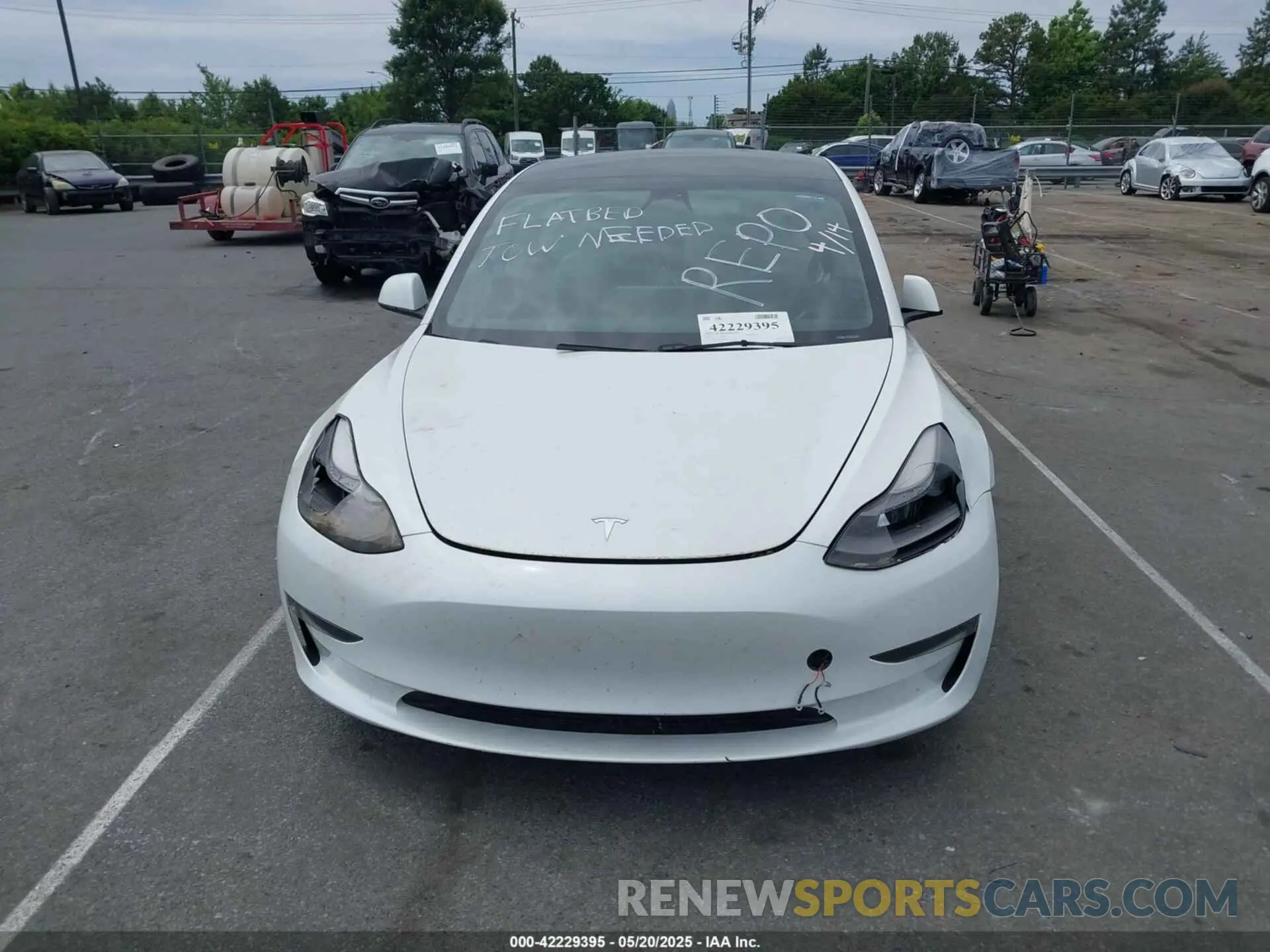 11 Photograph of a damaged car 5YJ3E1EA3PF556644 TESLA MODEL 3 2023