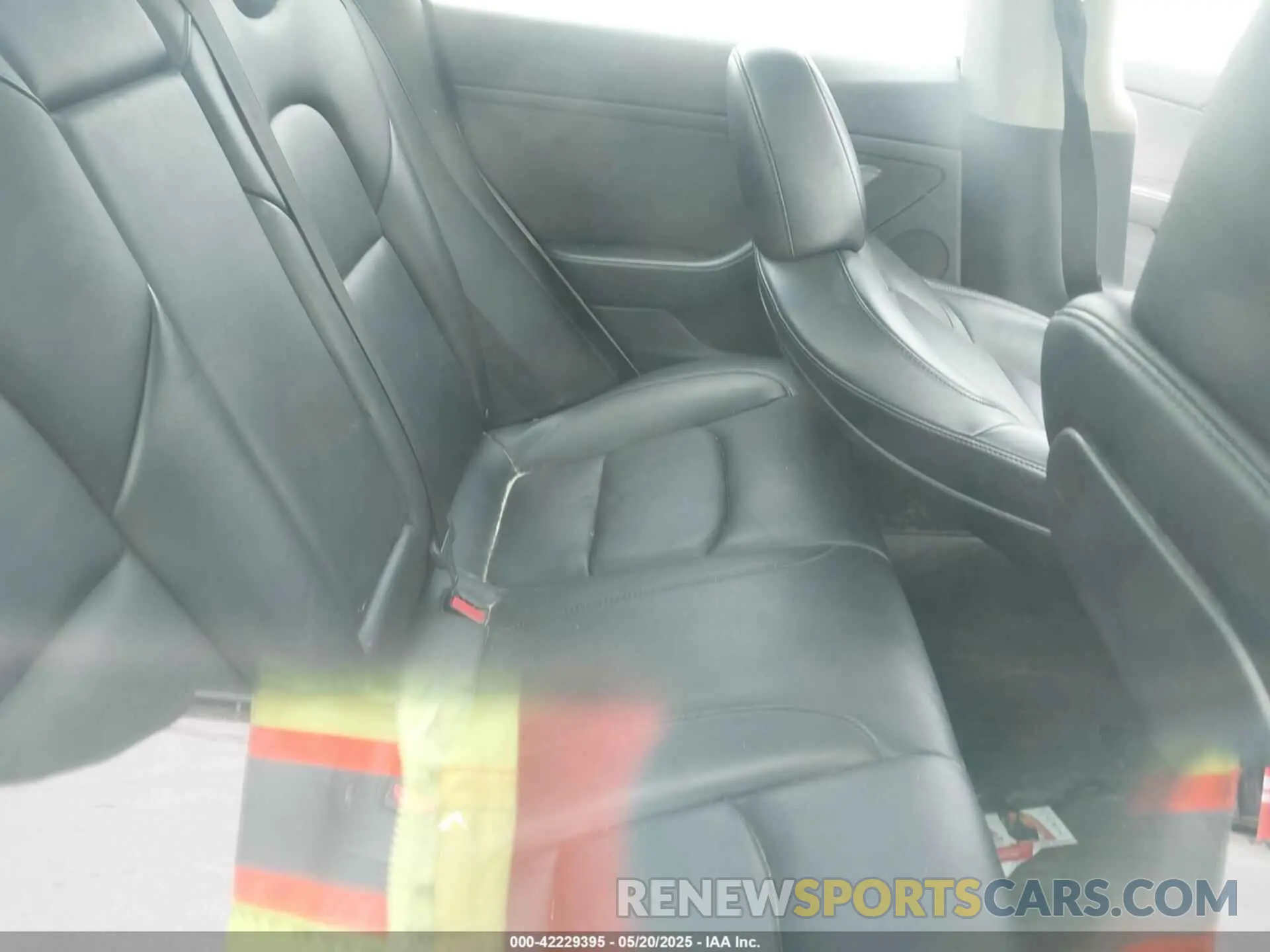 8 Photograph of a damaged car 5YJ3E1EA3PF556644 TESLA MODEL 3 2023