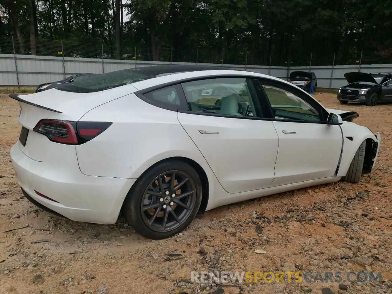 3 Photograph of a damaged car 5YJ3E1EA3PF569085 TESLA MODEL 3 2023