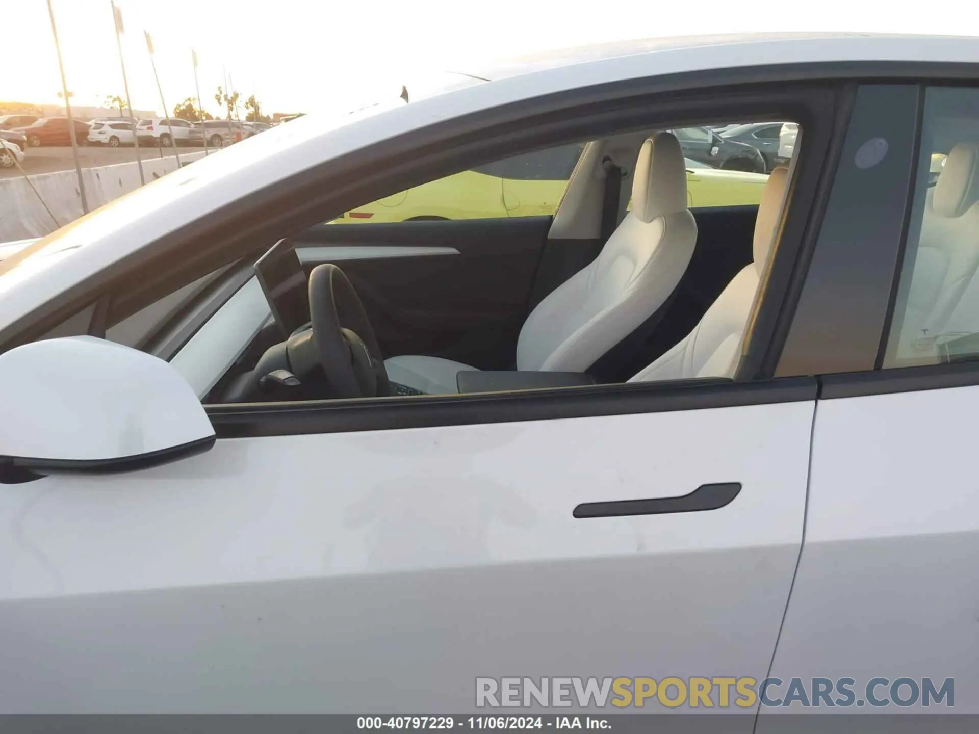 22 Photograph of a damaged car 5YJ3E1EA3PF573136 TESLA MODEL 3 2023