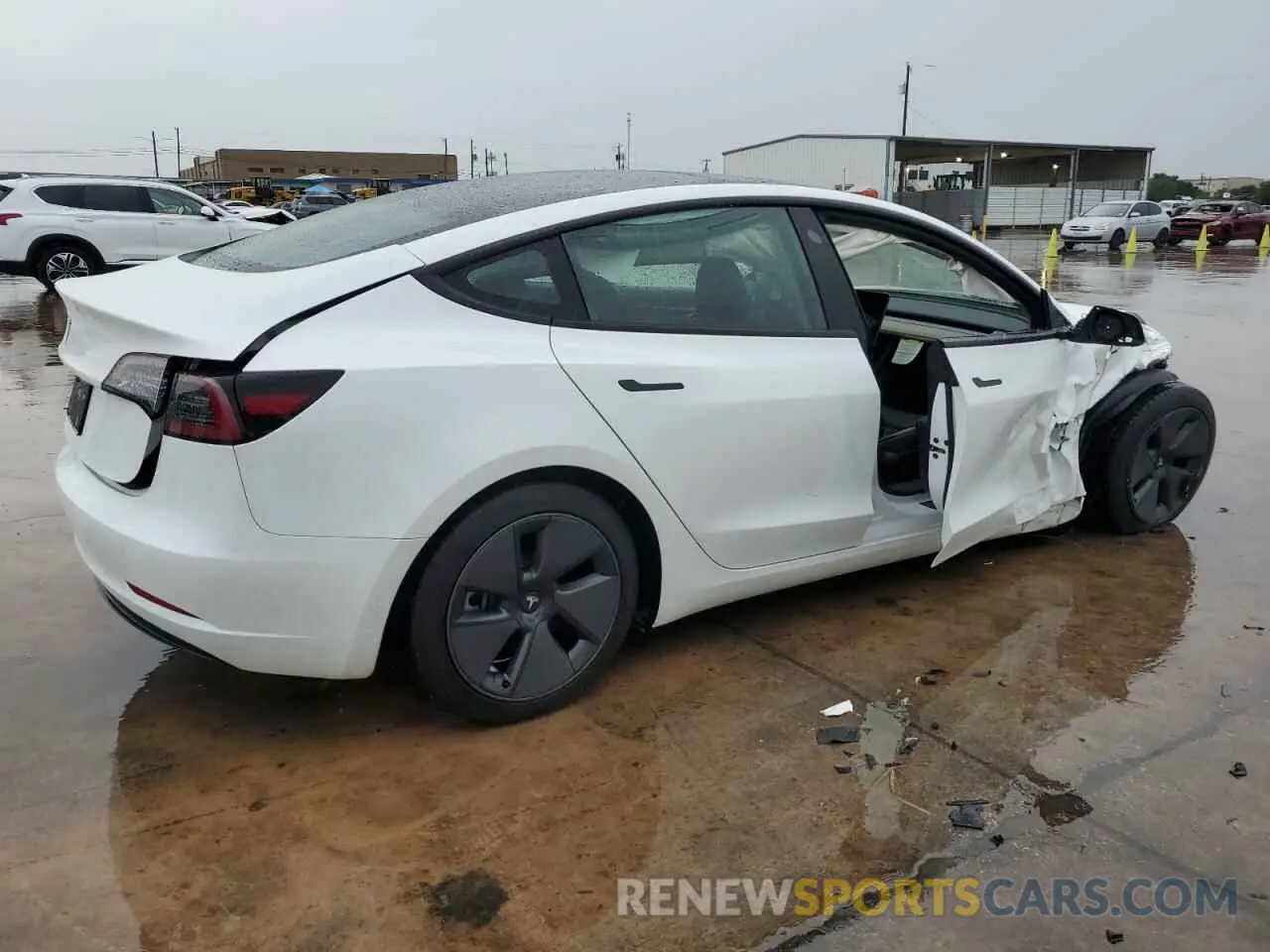 3 Photograph of a damaged car 5YJ3E1EA3PF573881 TESLA MODEL 3 2023