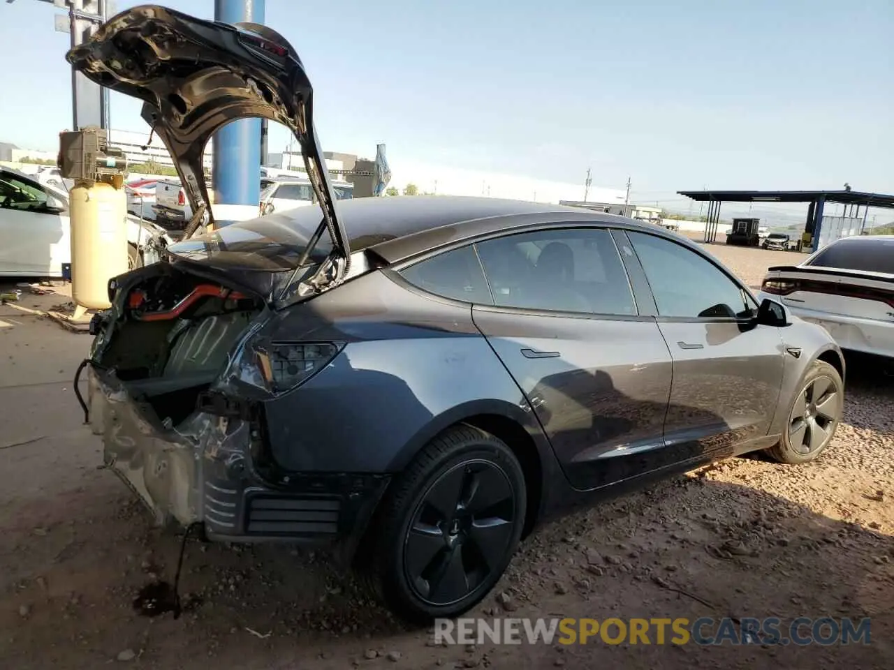 3 Photograph of a damaged car 5YJ3E1EA3PF581320 TESLA MODEL 3 2023