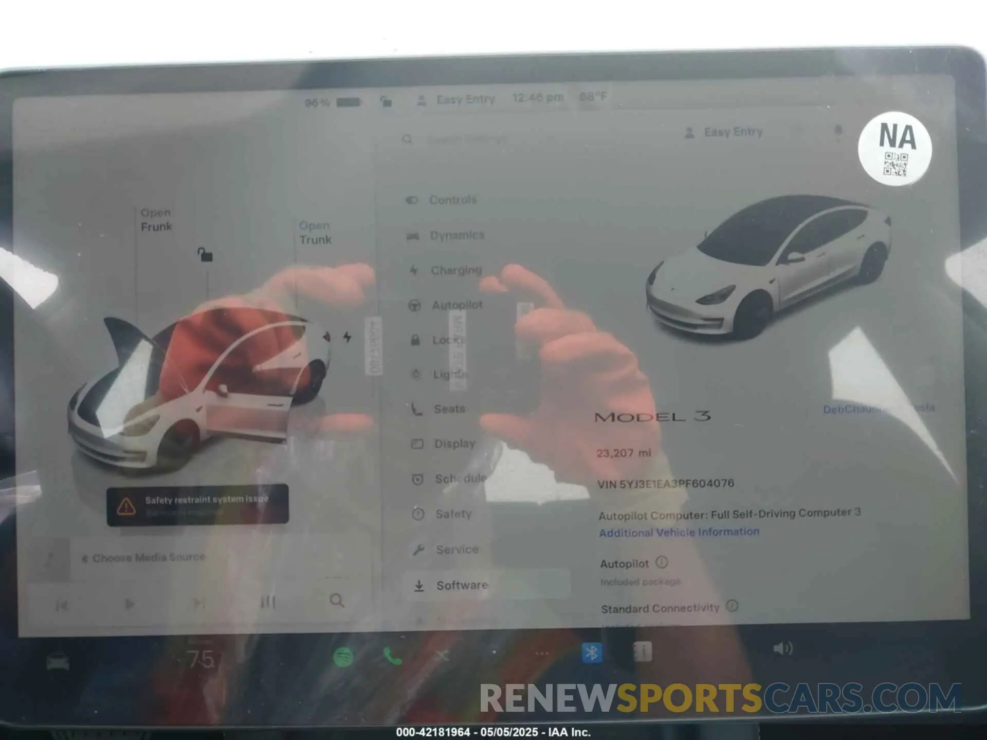 14 Photograph of a damaged car 5YJ3E1EA3PF604076 TESLA MODEL 3 2023