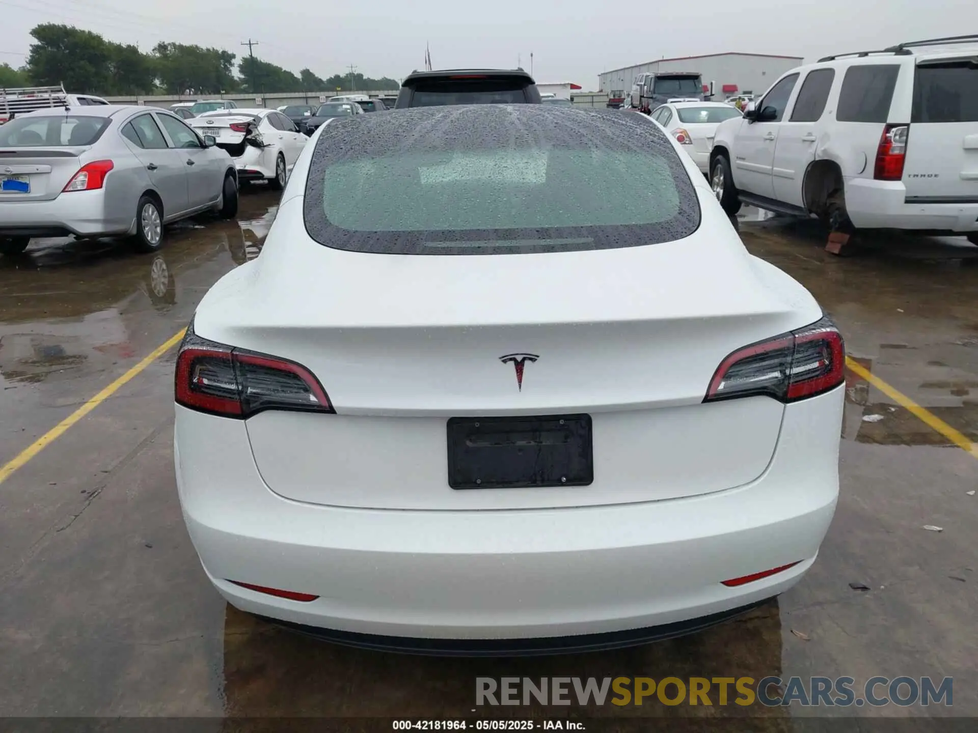 15 Photograph of a damaged car 5YJ3E1EA3PF604076 TESLA MODEL 3 2023