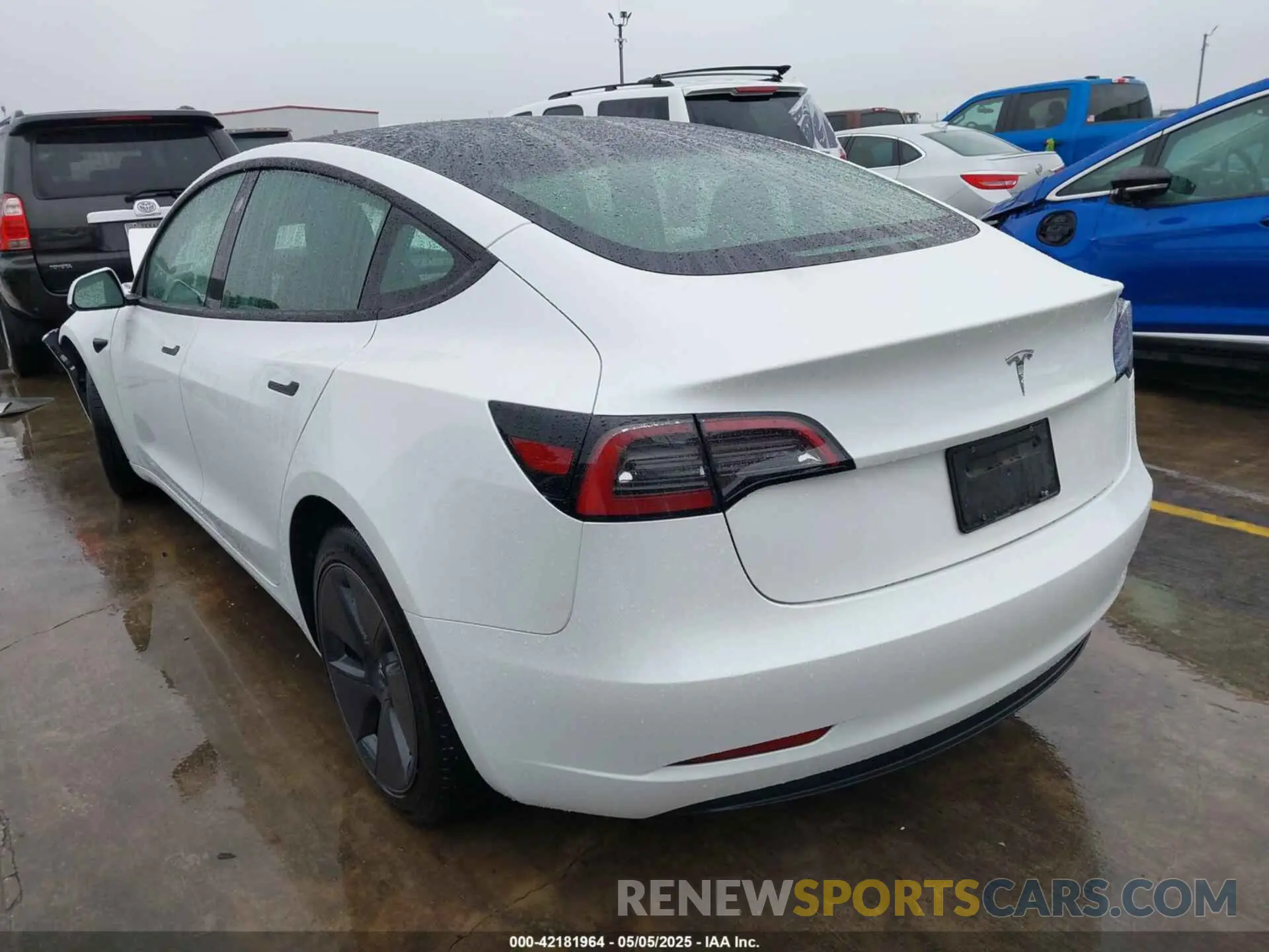 3 Photograph of a damaged car 5YJ3E1EA3PF604076 TESLA MODEL 3 2023