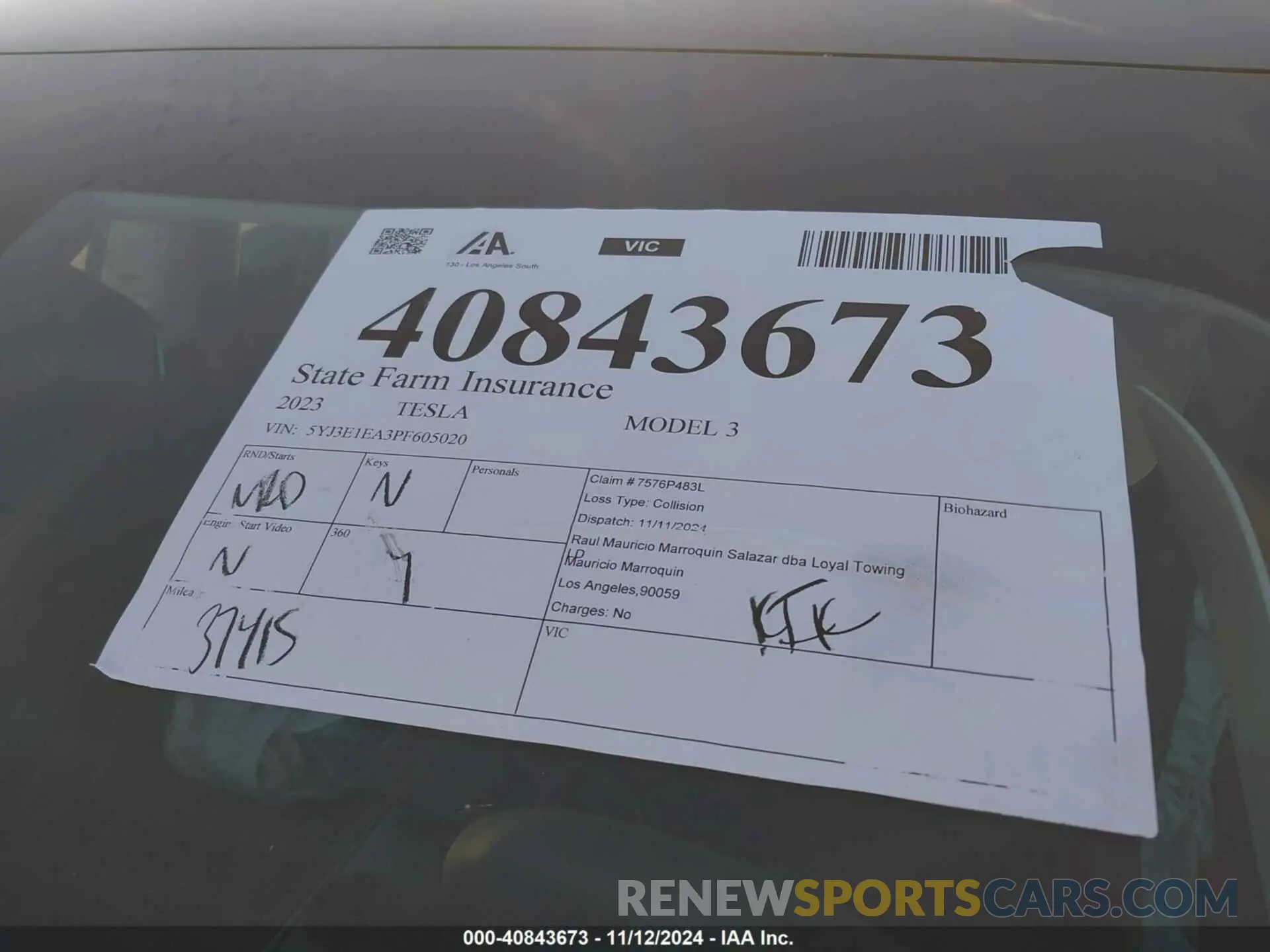 18 Photograph of a damaged car 5YJ3E1EA3PF605020 TESLA MODEL 3 2023