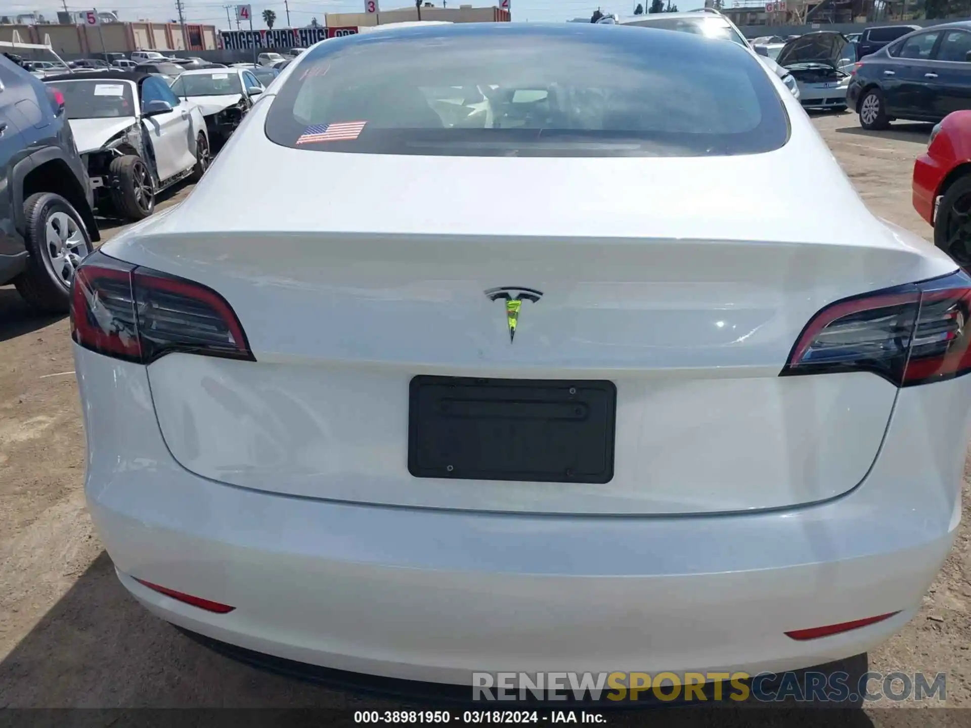 16 Photograph of a damaged car 5YJ3E1EA3PF605681 TESLA MODEL 3 2023