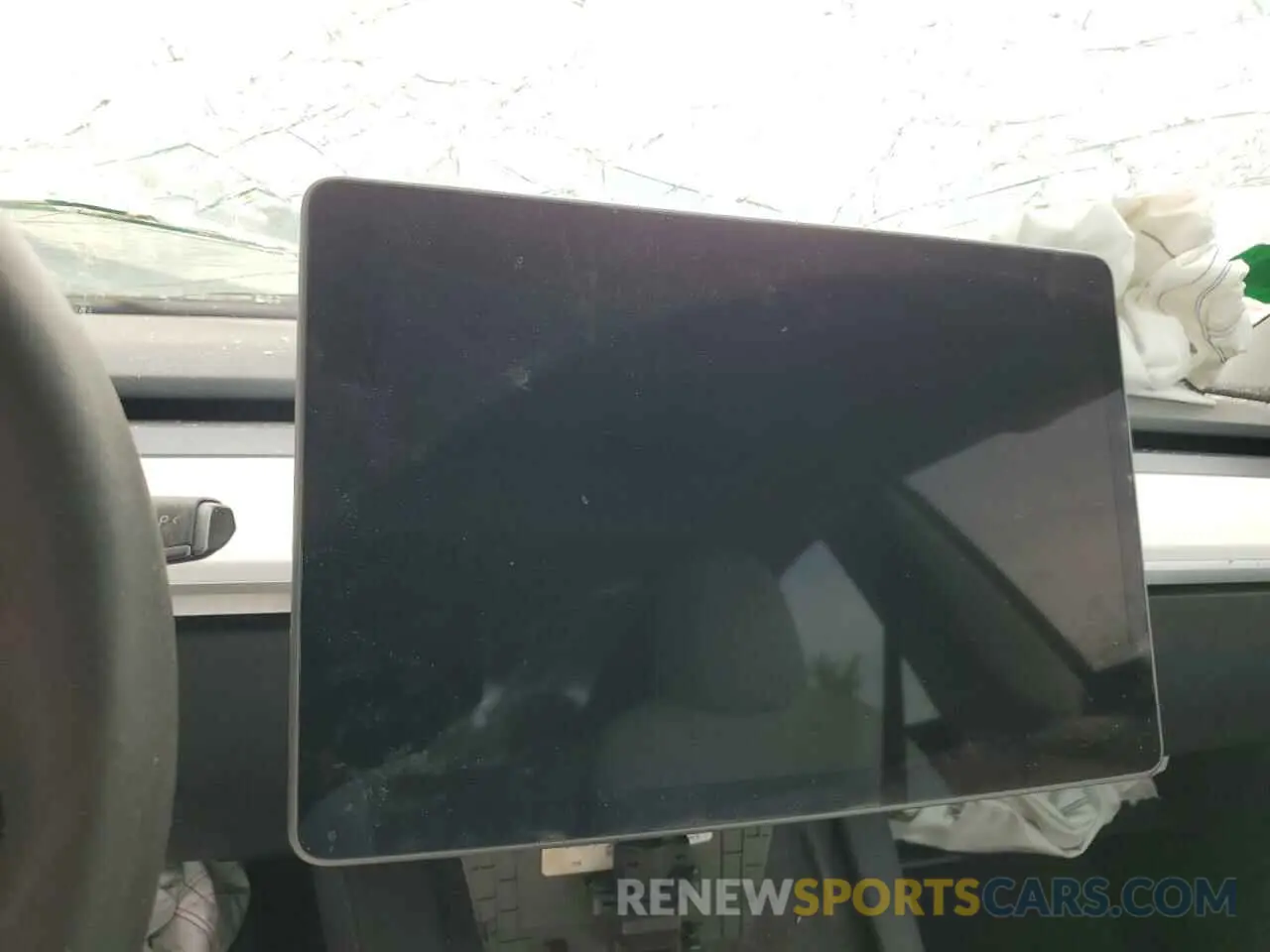 9 Photograph of a damaged car 5YJ3E1EA3PF607642 TESLA MODEL 3 2023