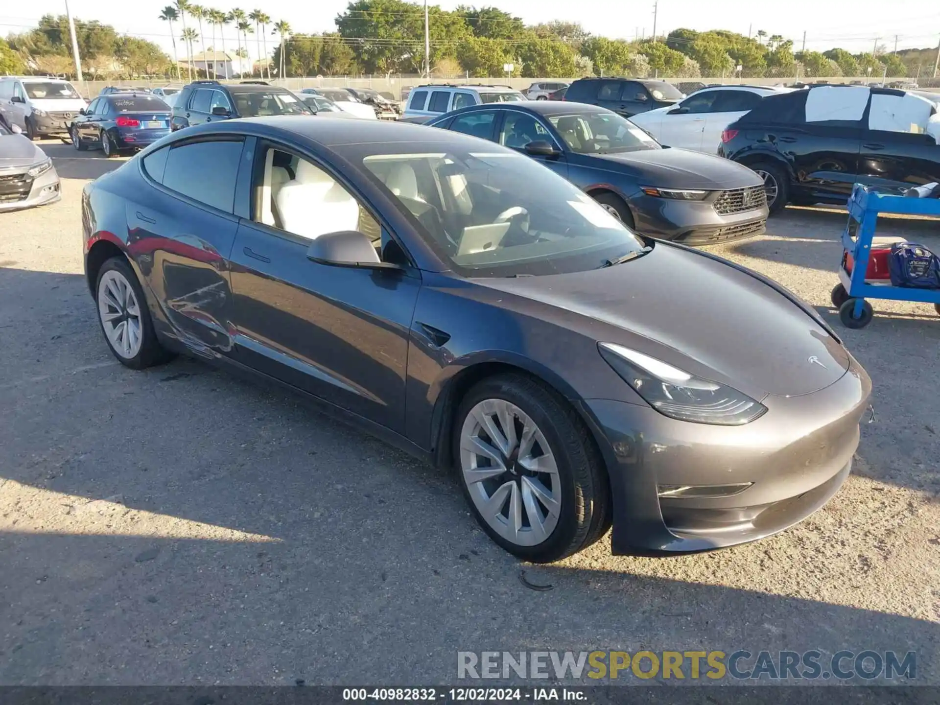 1 Photograph of a damaged car 5YJ3E1EA3PF621914 TESLA MODEL 3 2023