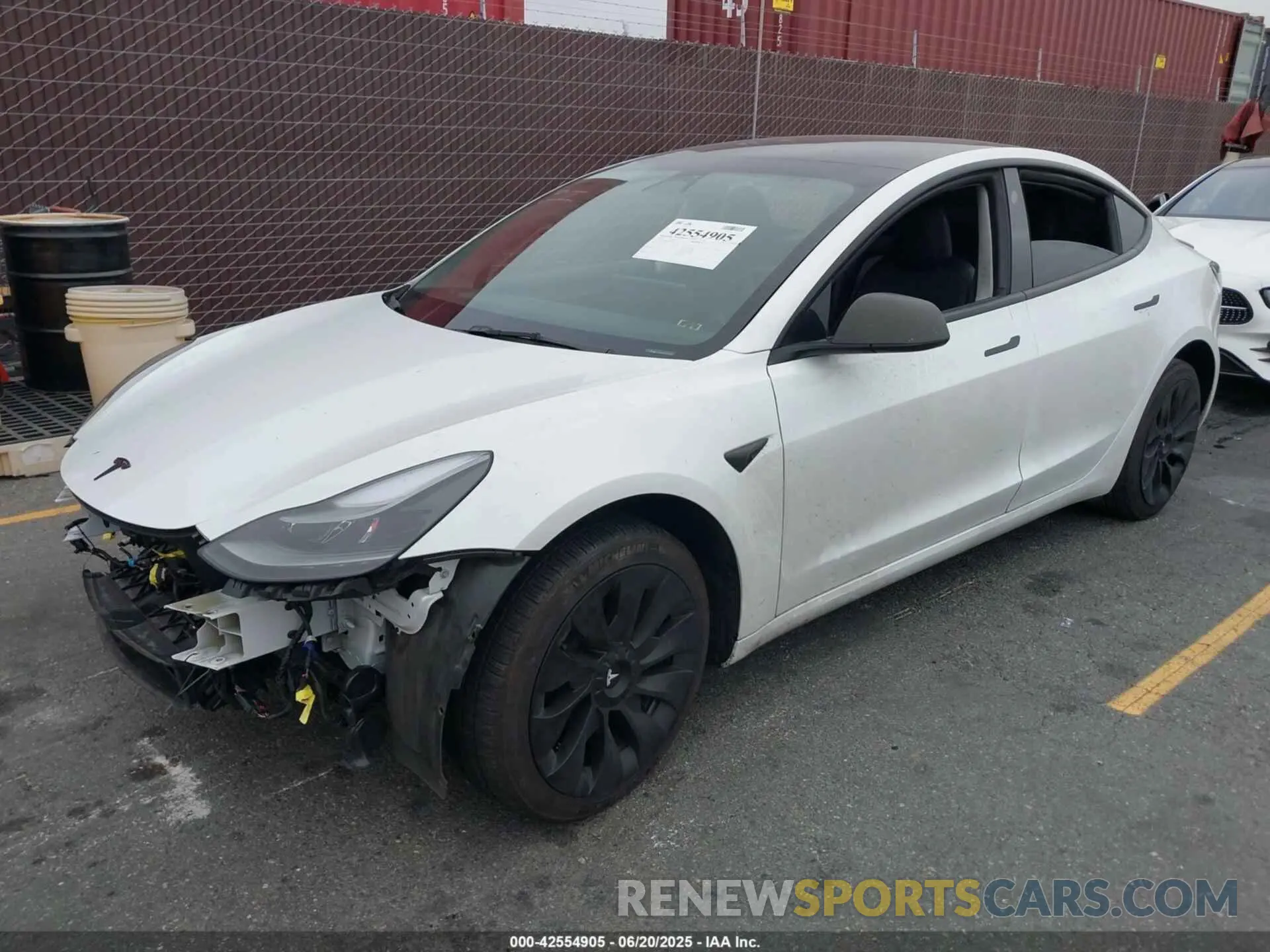 2 Photograph of a damaged car 5YJ3E1EA3PF641547 TESLA MODEL 3 2023