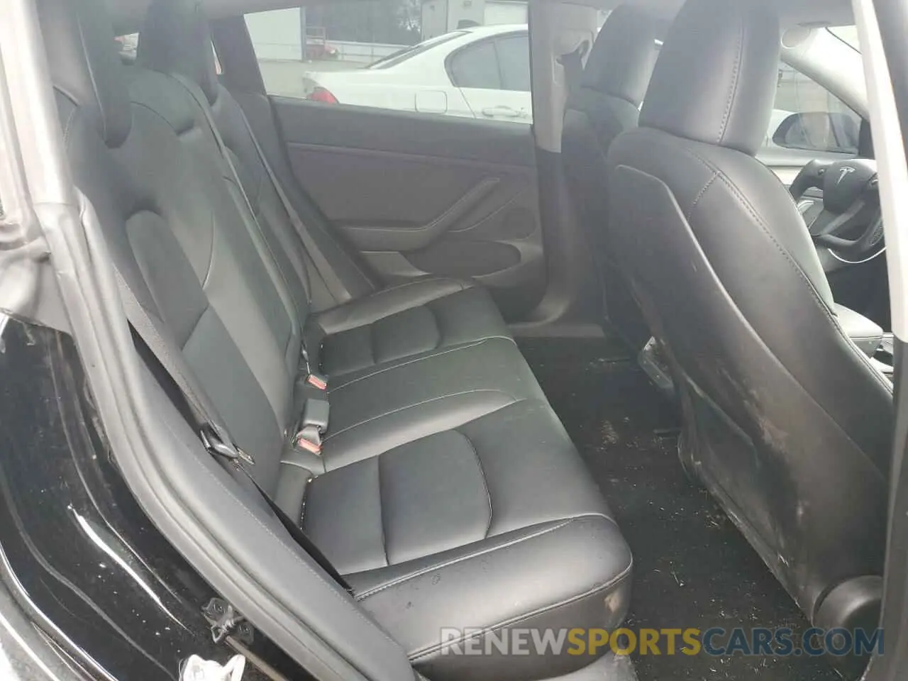 10 Photograph of a damaged car 5YJ3E1EA3PF644898 TESLA MODEL 3 2023