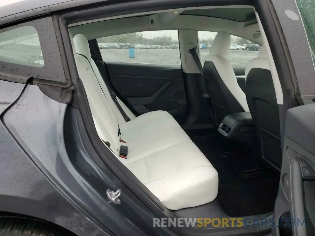 10 Photograph of a damaged car 5YJ3E1EA3PF672510 TESLA MODEL 3 2023