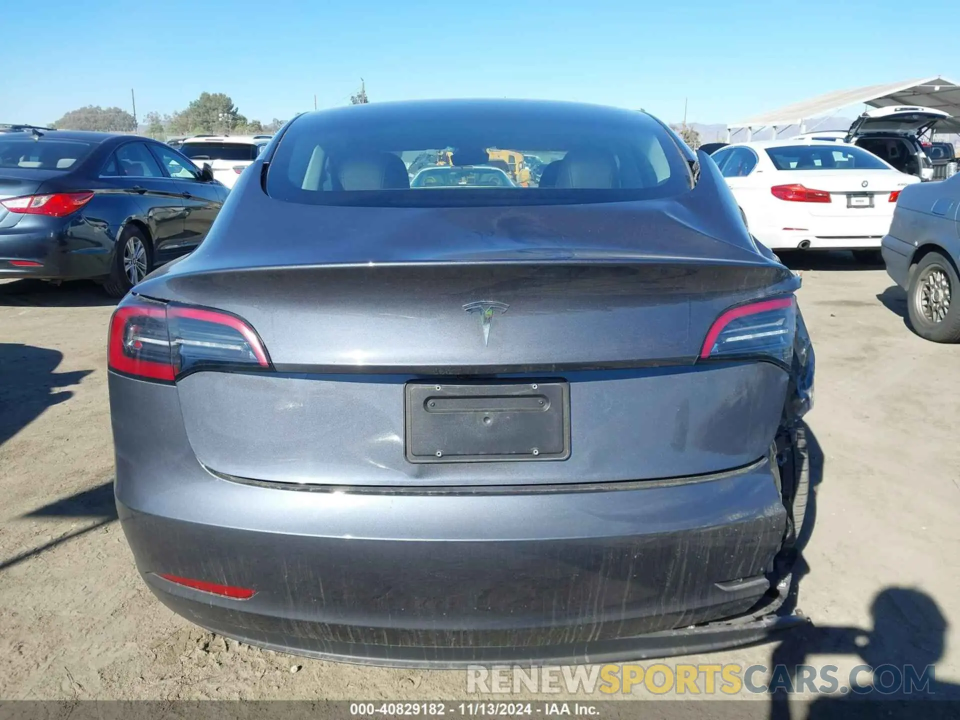 17 Photograph of a damaged car 5YJ3E1EA3PF680722 TESLA MODEL 3 2023