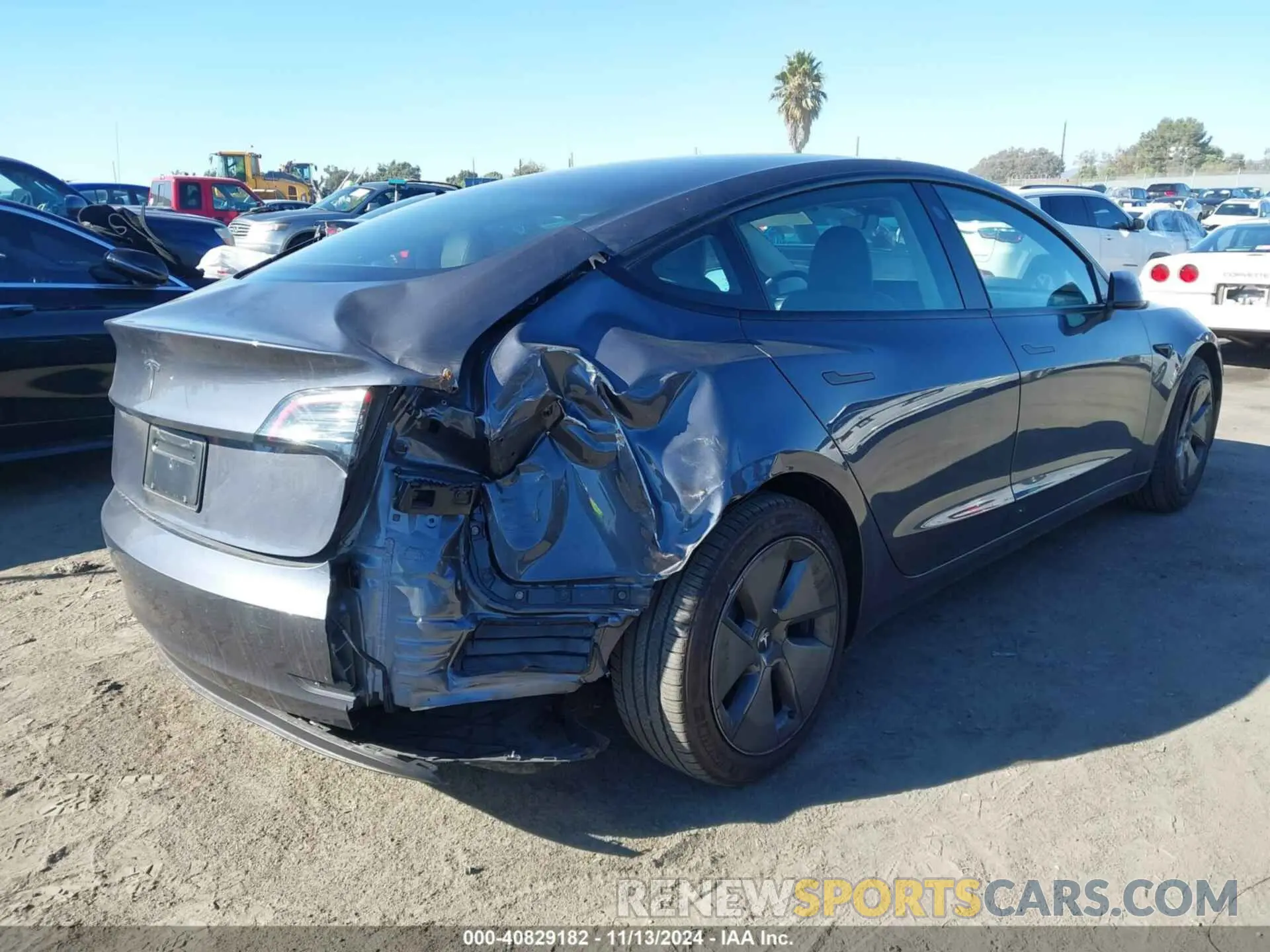4 Photograph of a damaged car 5YJ3E1EA3PF680722 TESLA MODEL 3 2023