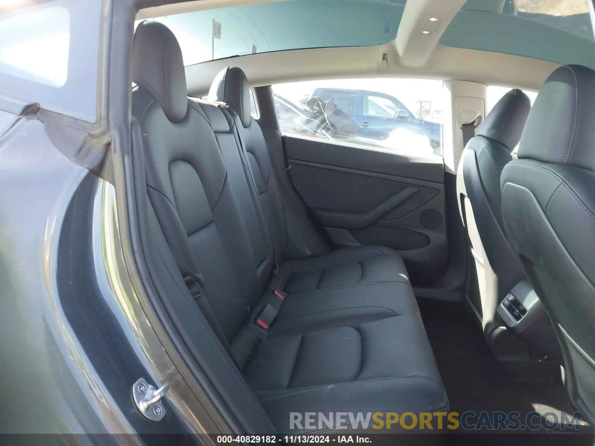 8 Photograph of a damaged car 5YJ3E1EA3PF680722 TESLA MODEL 3 2023