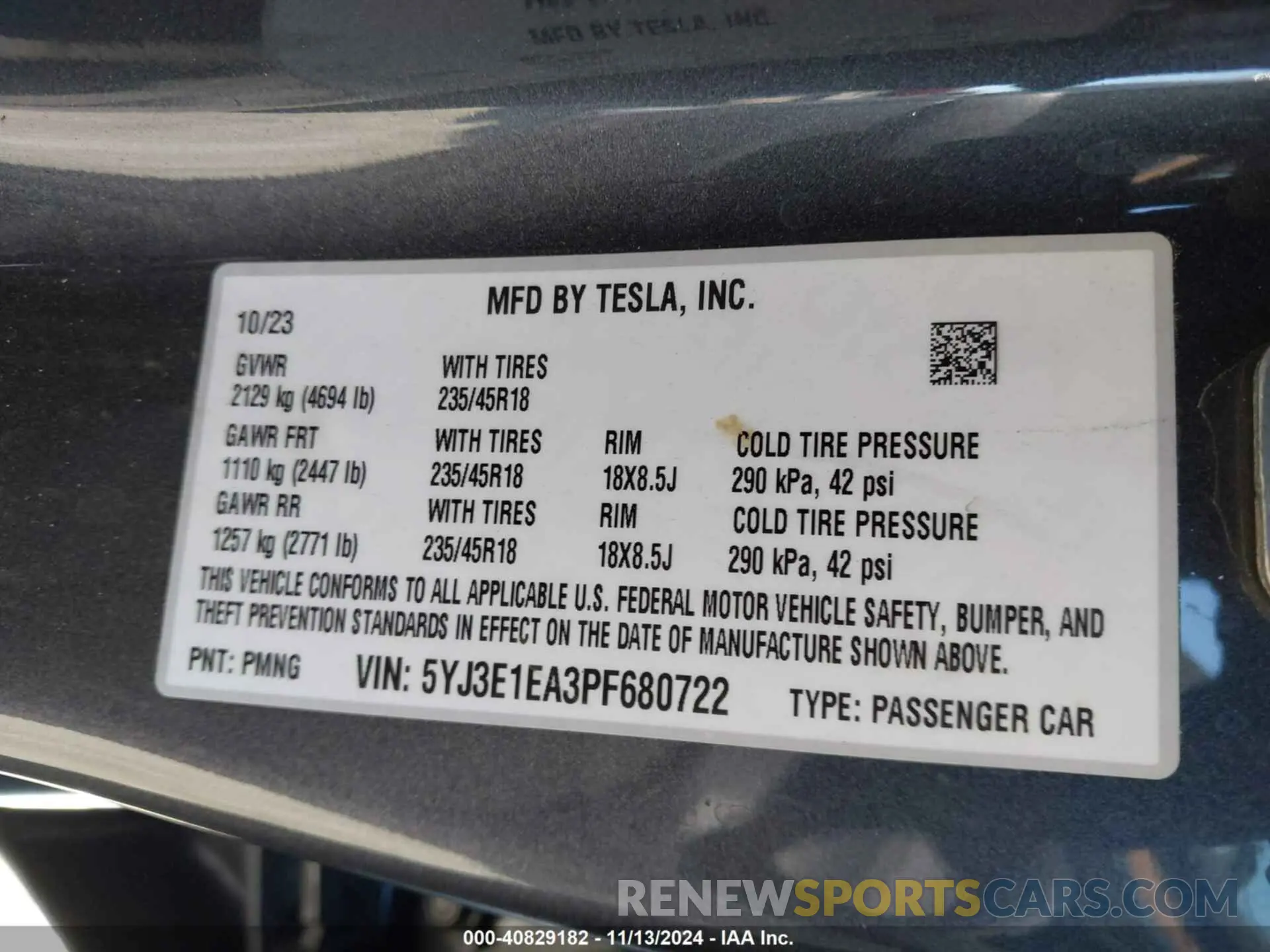 9 Photograph of a damaged car 5YJ3E1EA3PF680722 TESLA MODEL 3 2023