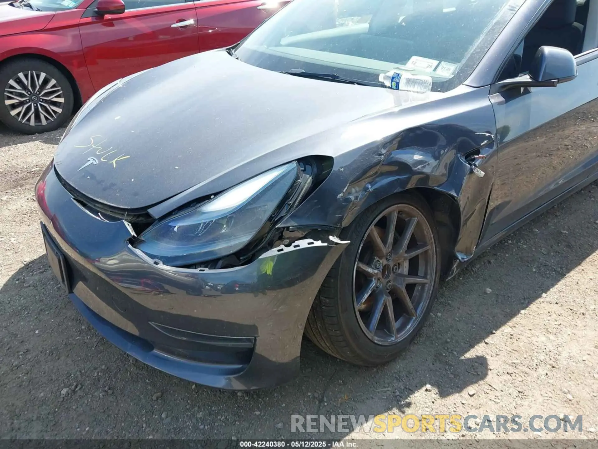 6 Photograph of a damaged car 5YJ3E1EA3PF686679 TESLA MODEL 3 2023