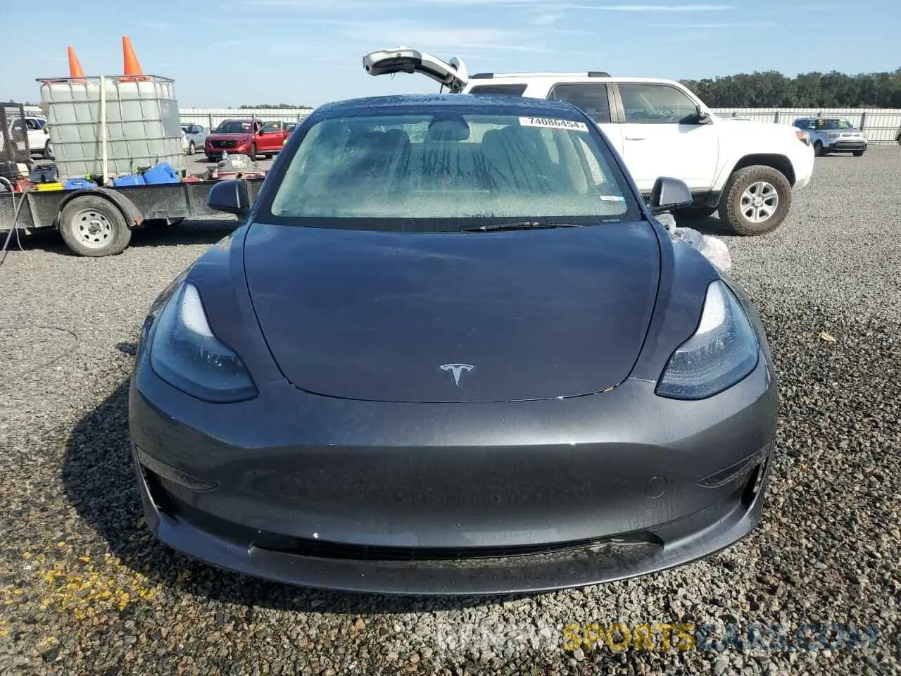 5 Photograph of a damaged car 5YJ3E1EA3PF692630 TESLA MODEL 3 2023
